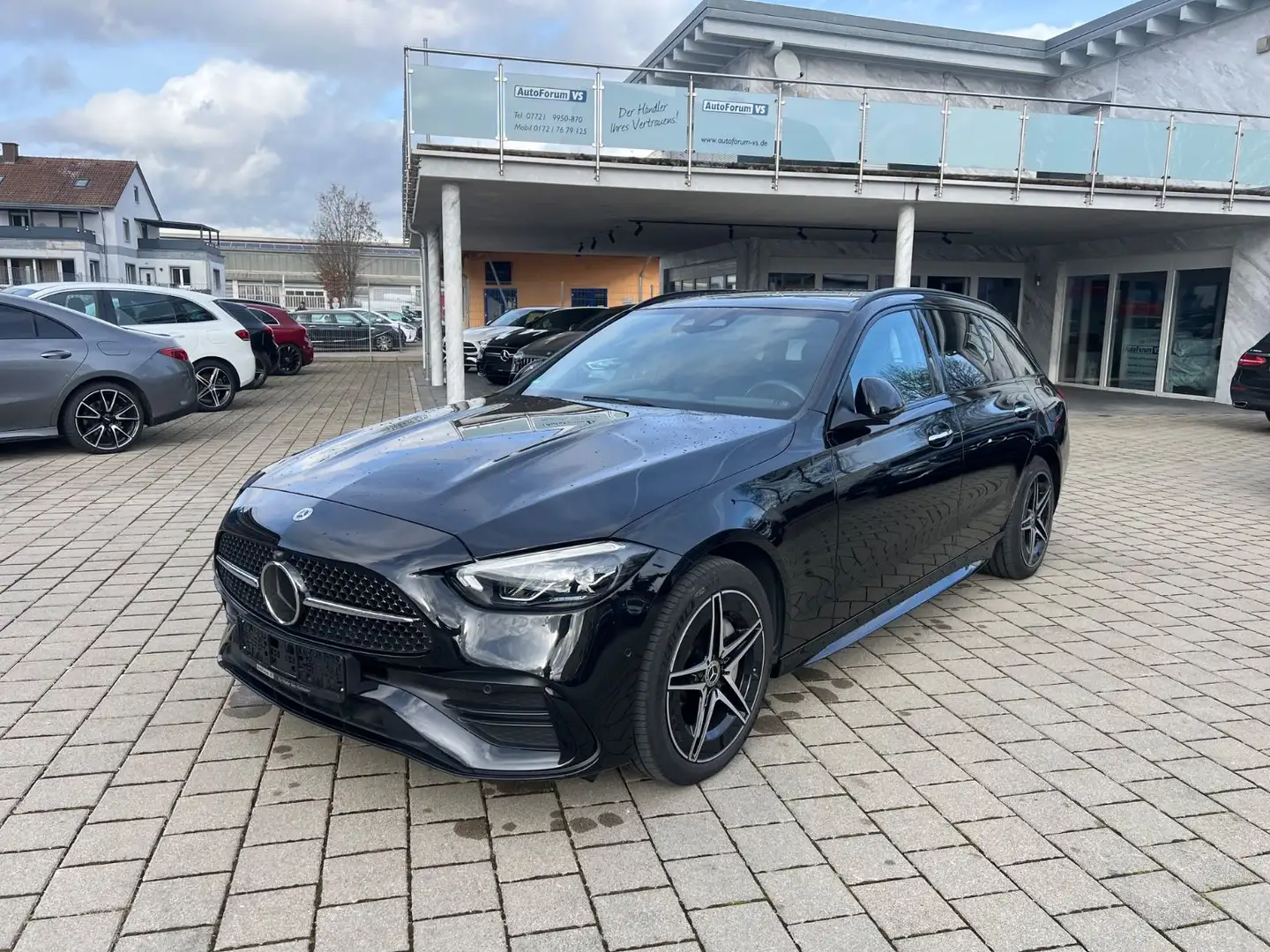 Mercedes-Benz C 300 C300T e AMG*Pano*ACC*AHK*MBUX*Navi*Night*360° Noir - 1