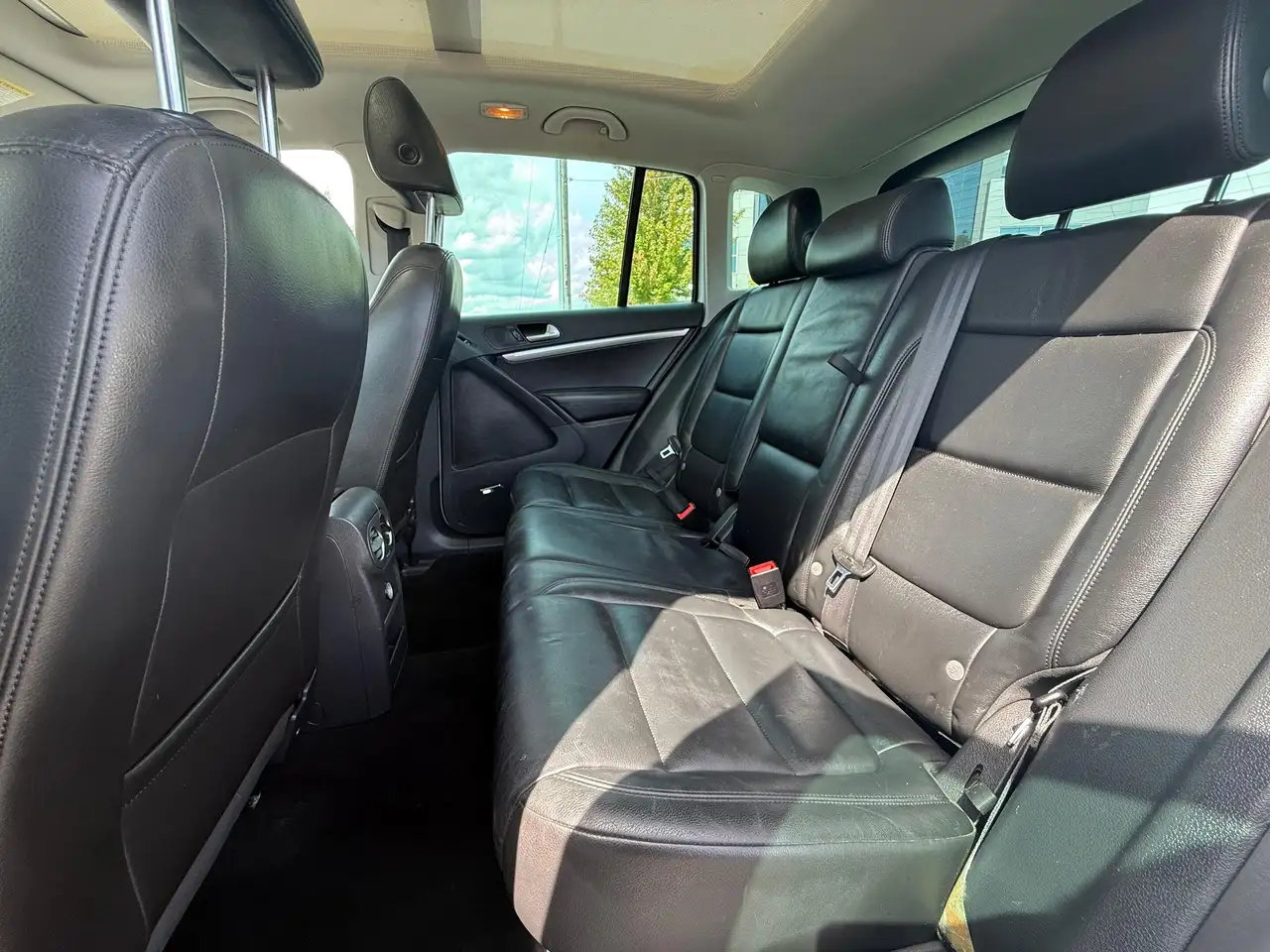 Volkswagen Tiguan снимка Volkswagen Tiguan