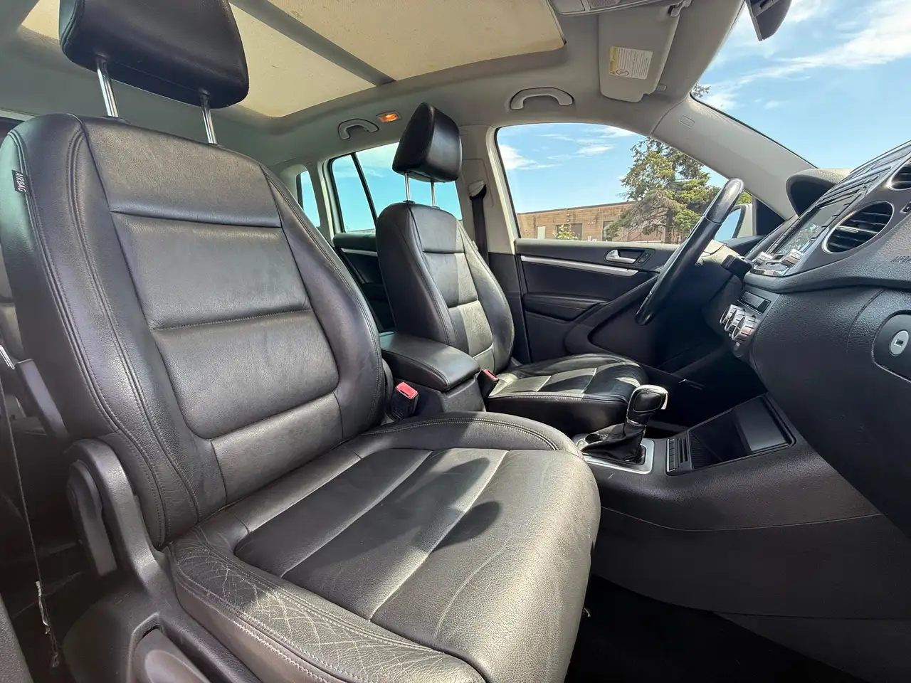 Volkswagen Tiguan снимка Volkswagen Tiguan