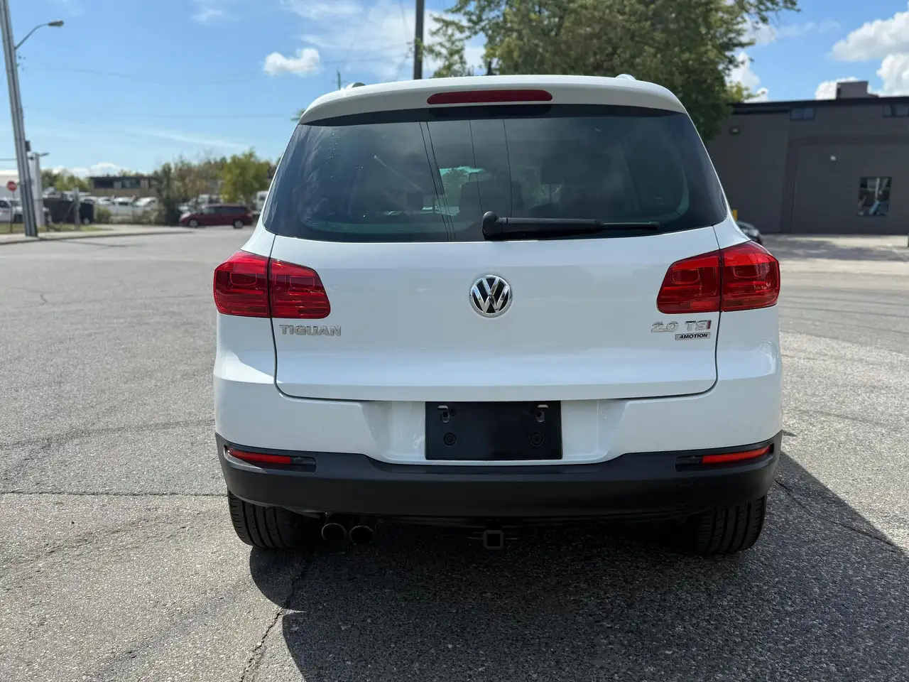 Volkswagen Tiguan снимка Volkswagen Tiguan