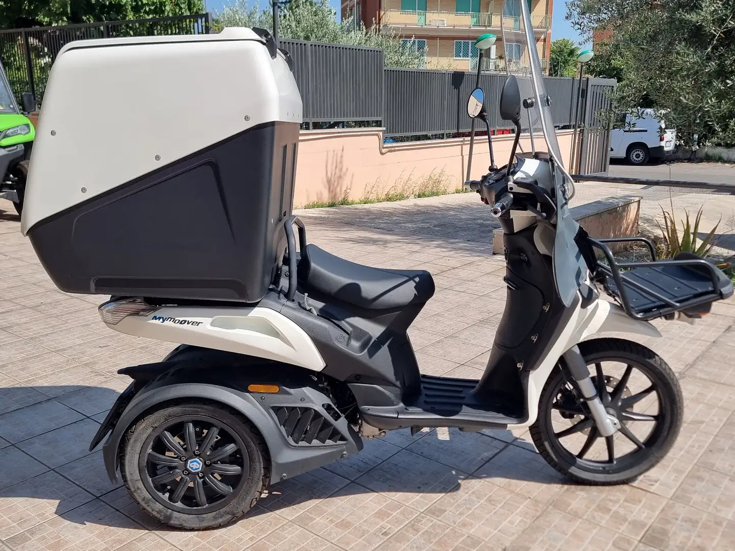 Piaggio MP3 125 Mymoover Blanc - 2