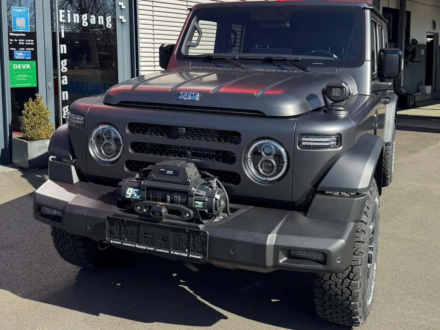 BAW 212 2,0L TCI 4WD Grau - 1