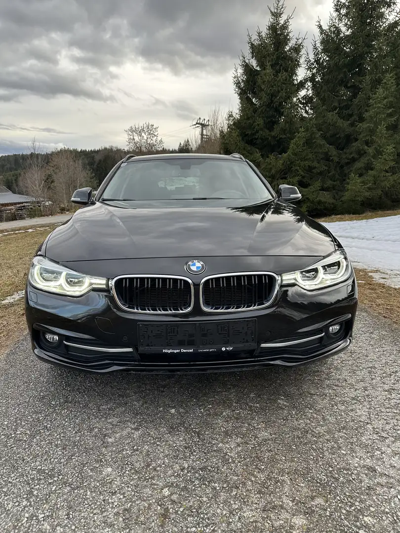 BMW 318 318d xDrive Touring Sport Line Schwarz - 1