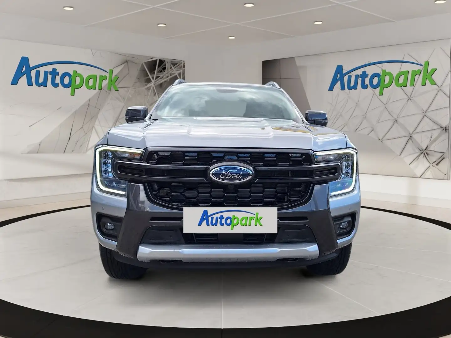 Ford Ranger Wildtrak e-4WD PHEV Silber - 2