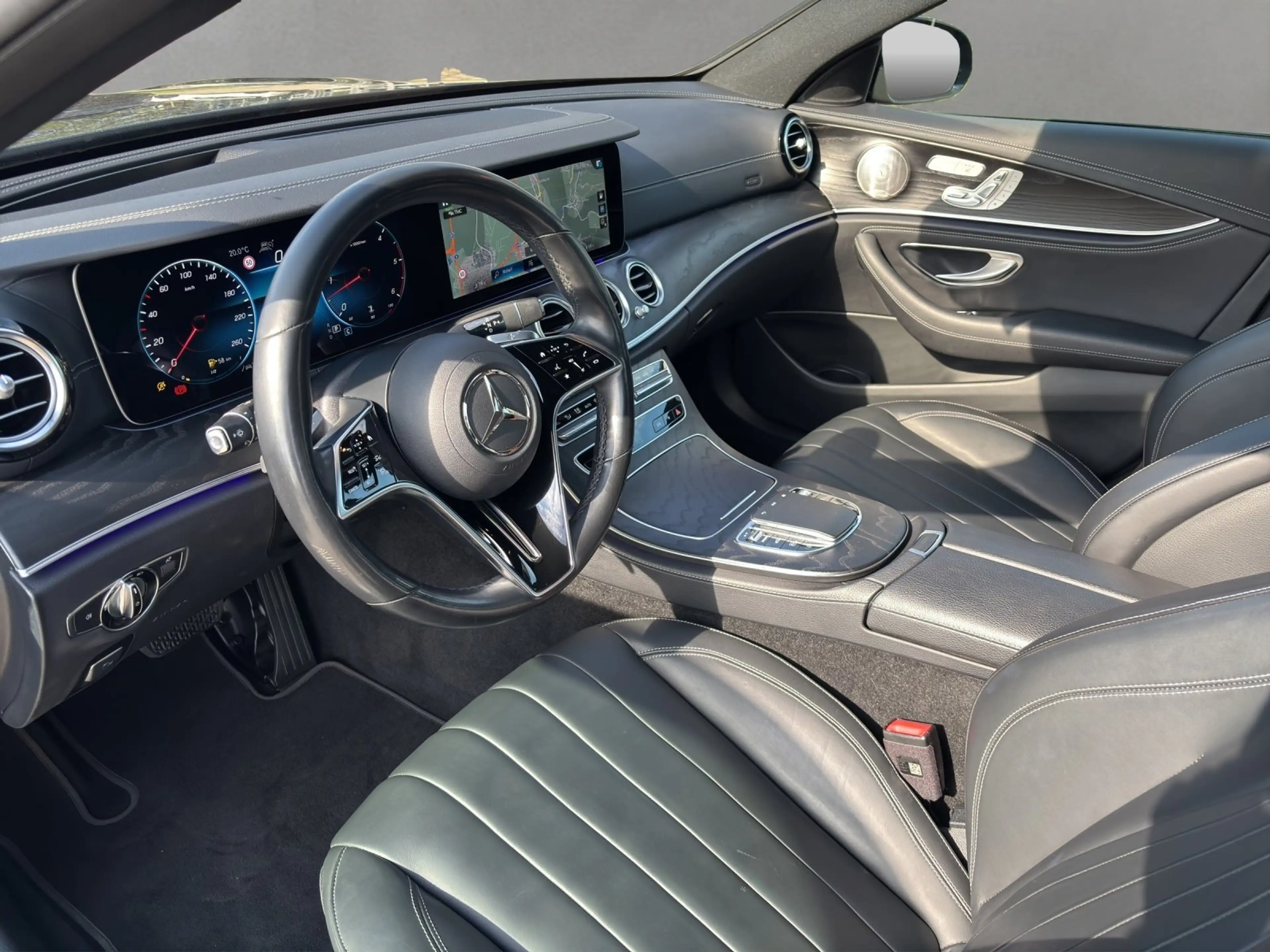 Mercedes-Benz E 400 E400d 4M AMG Massage ABC KeyGo GSD 20"DISTRO AHK — photo 9