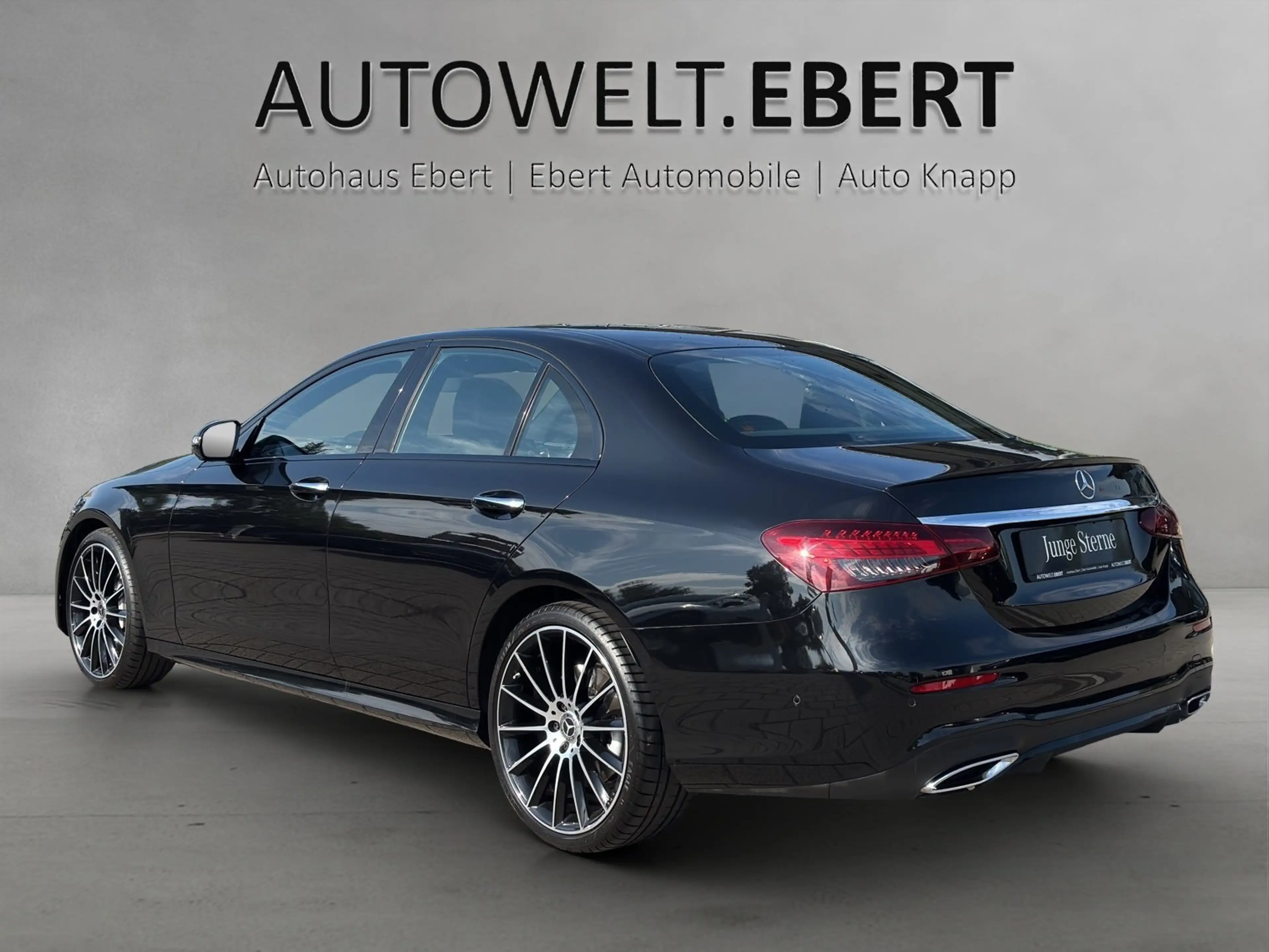 Mercedes-Benz E 400 E400d 4M AMG Massage ABC KeyGo GSD 20"DISTRO AHK — photo 3