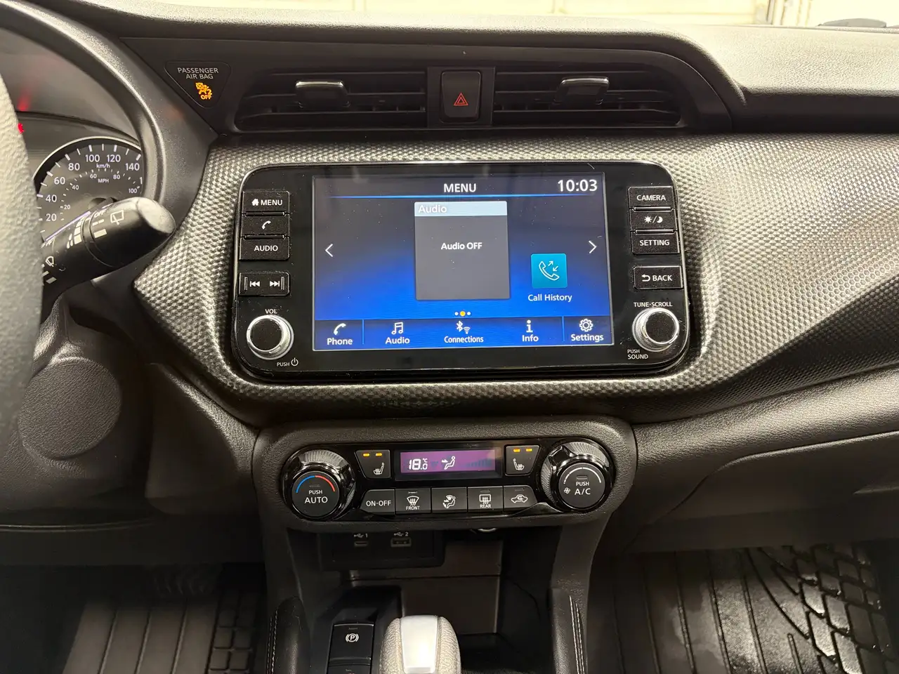 Nissan Kicks снимка Nissan Kicks