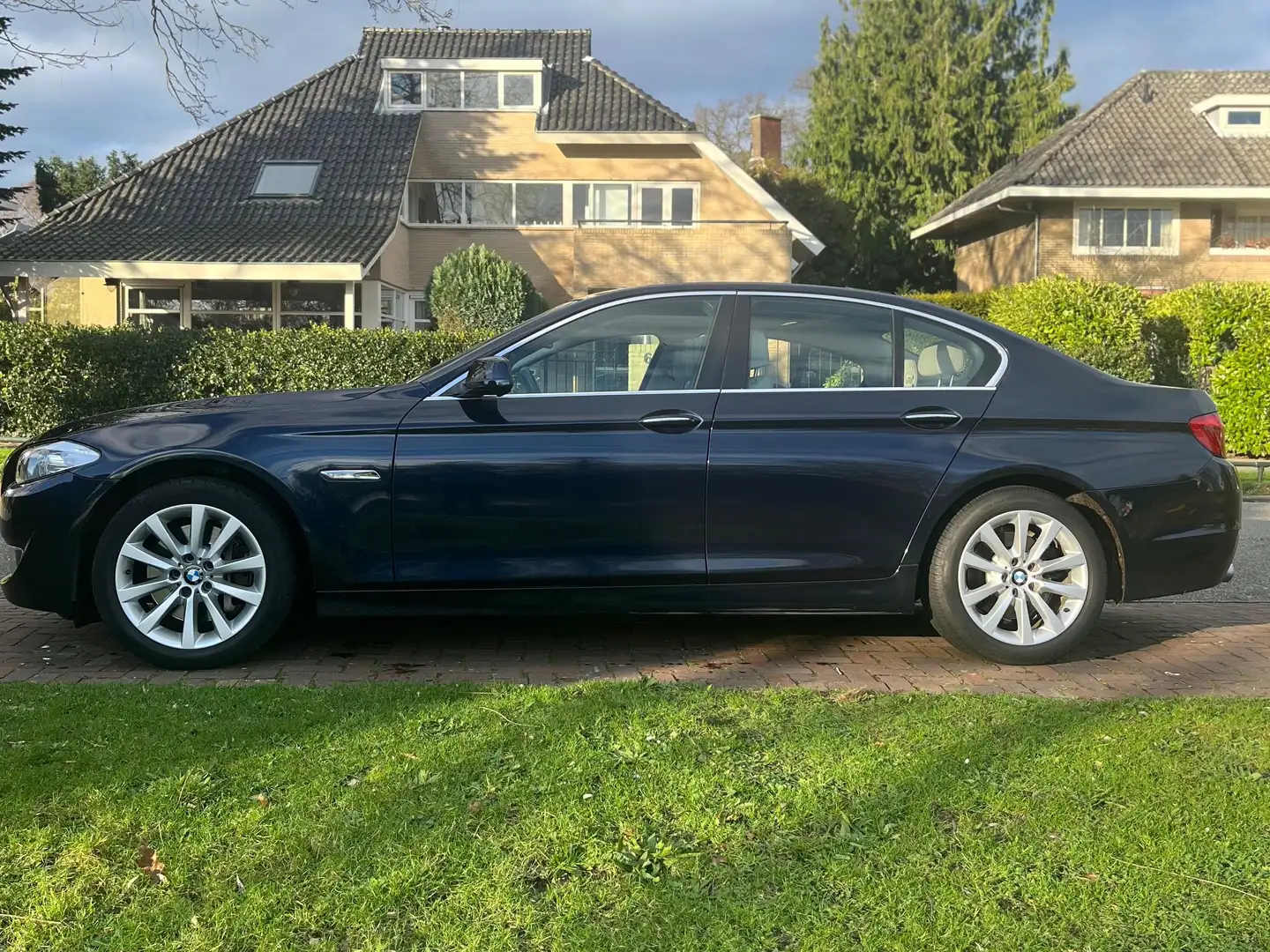 BMW 528 528 528i High Executive Blauw - 1
