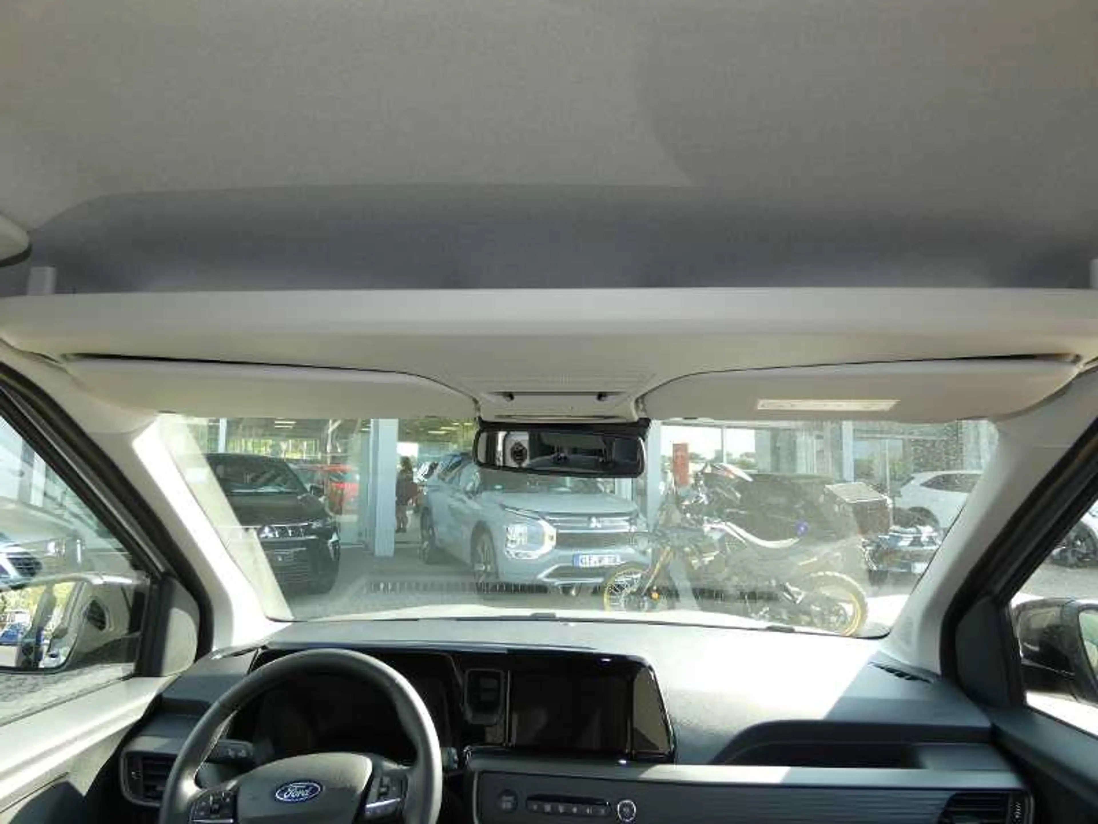 Ford Tourneo Courier 1.0 Titanium ,,Adapt. Temomat" — photo 10