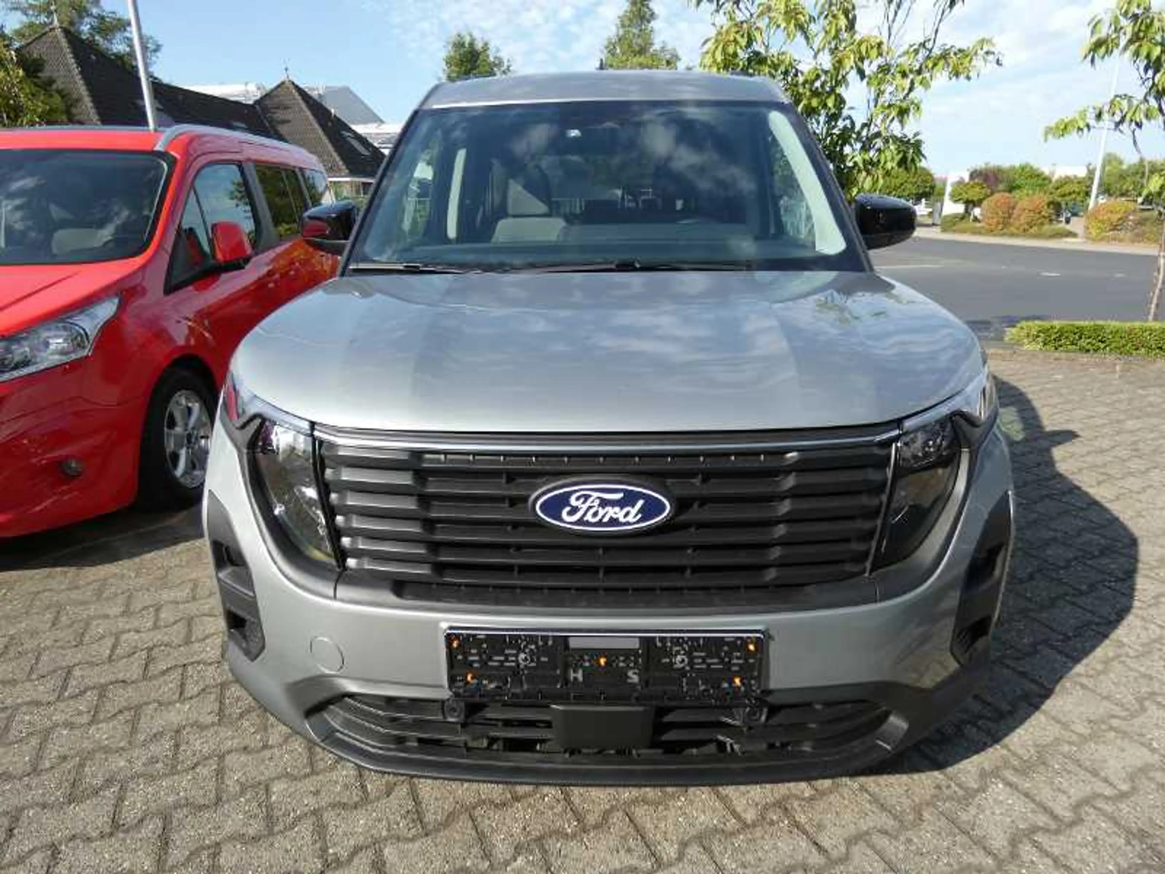 Ford Tourneo Courier 1.0 Titanium ,,Adapt. Temomat" — photo 6