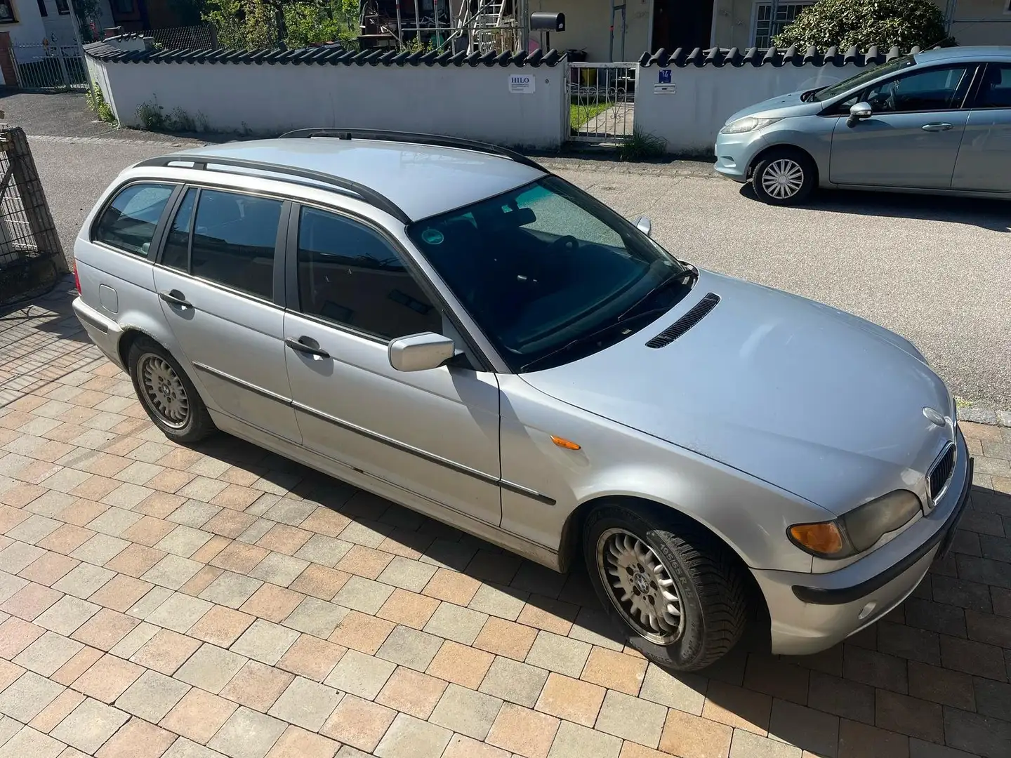 BMW 318 3er Touring 318i touring Silber - 2