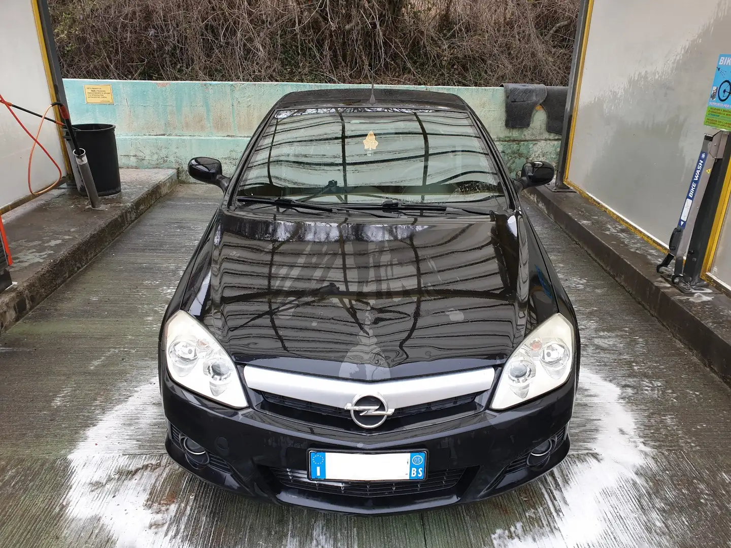 Opel Tigra Twintop 1.4 Sport - 1