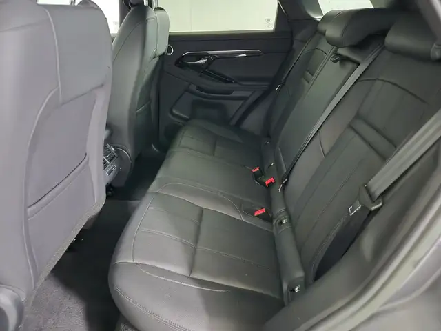 Land Rover Range Rover Evoque view 5