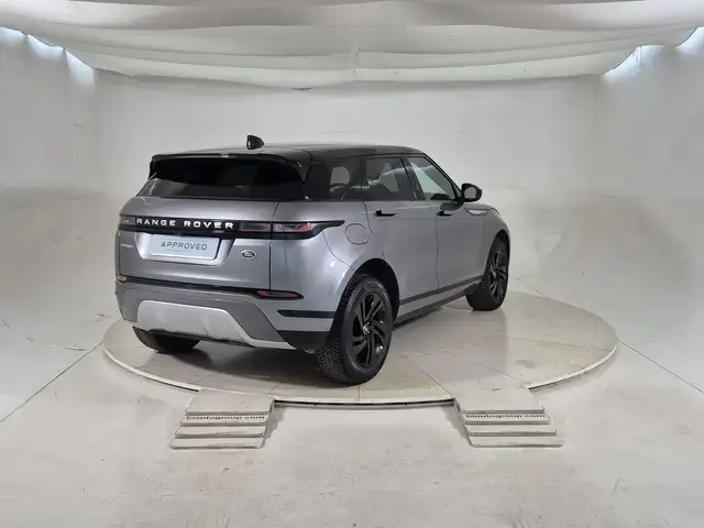 Land Rover Range Rover Evoque view 2
