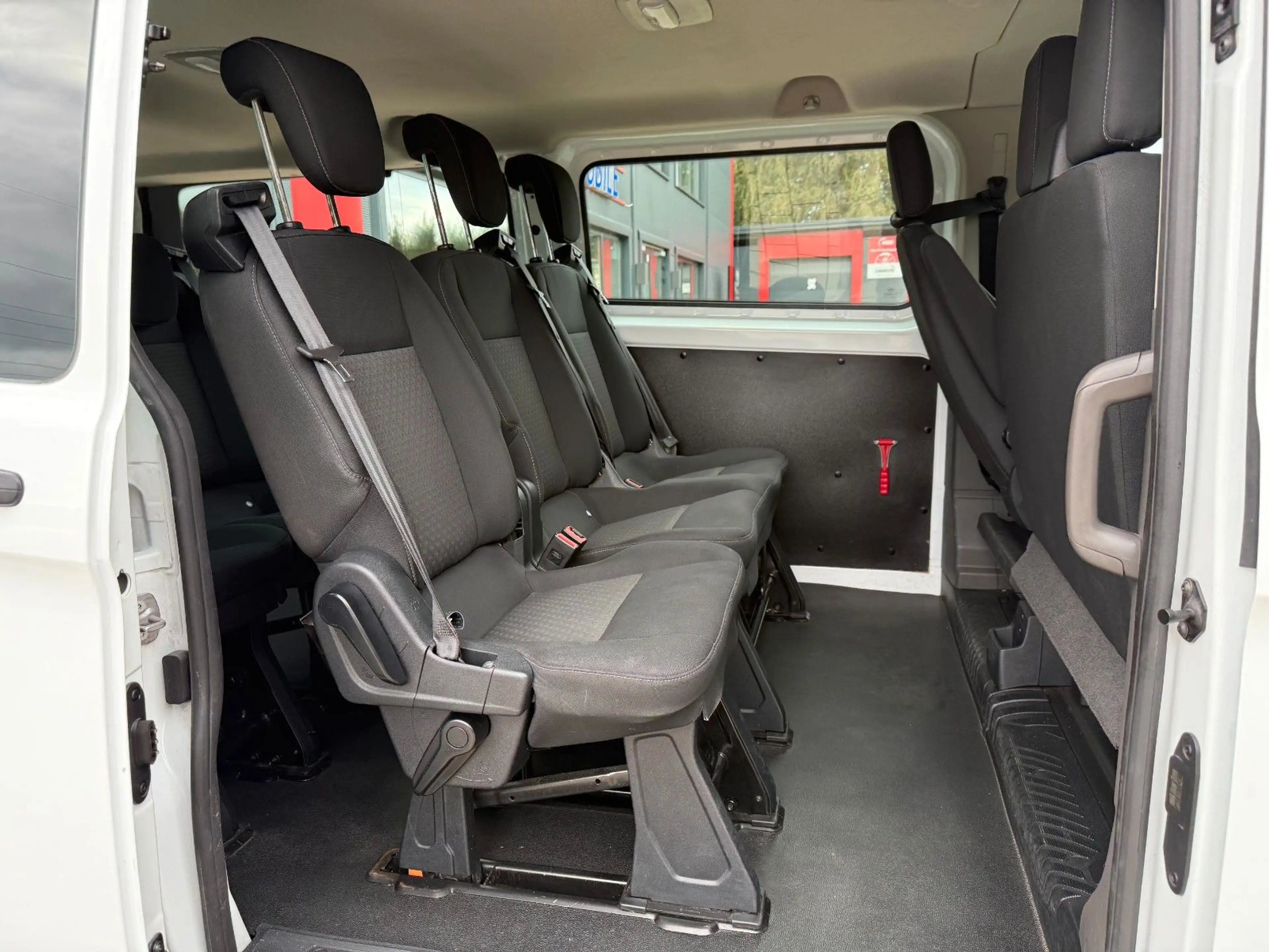 Ford Transit Custom Kombi 320 L2 Trend(Tüv&Insp.neu — photo 10