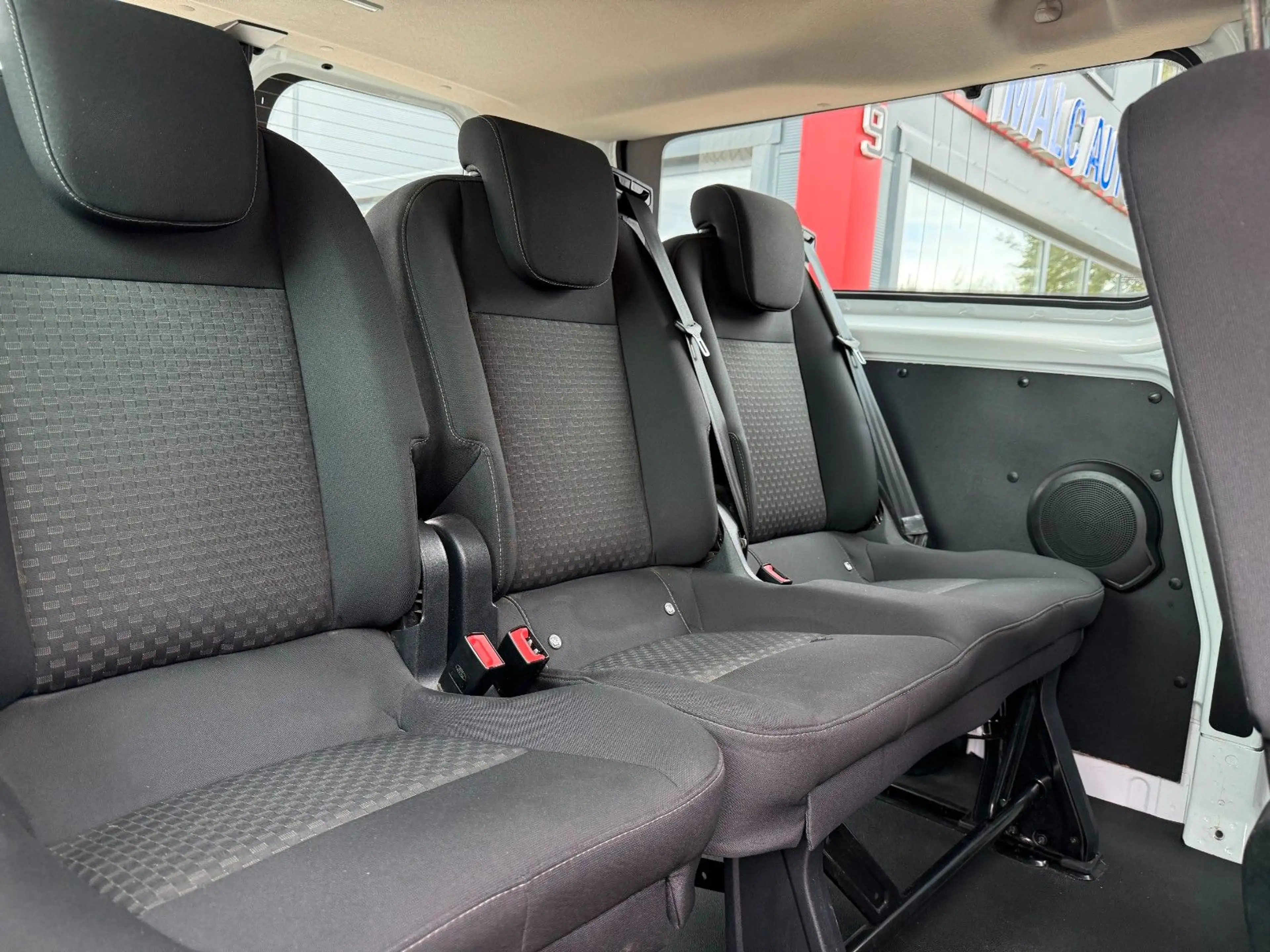 Ford Transit Custom Kombi 320 L2 Trend(Tüv&Insp.neu — photo 9