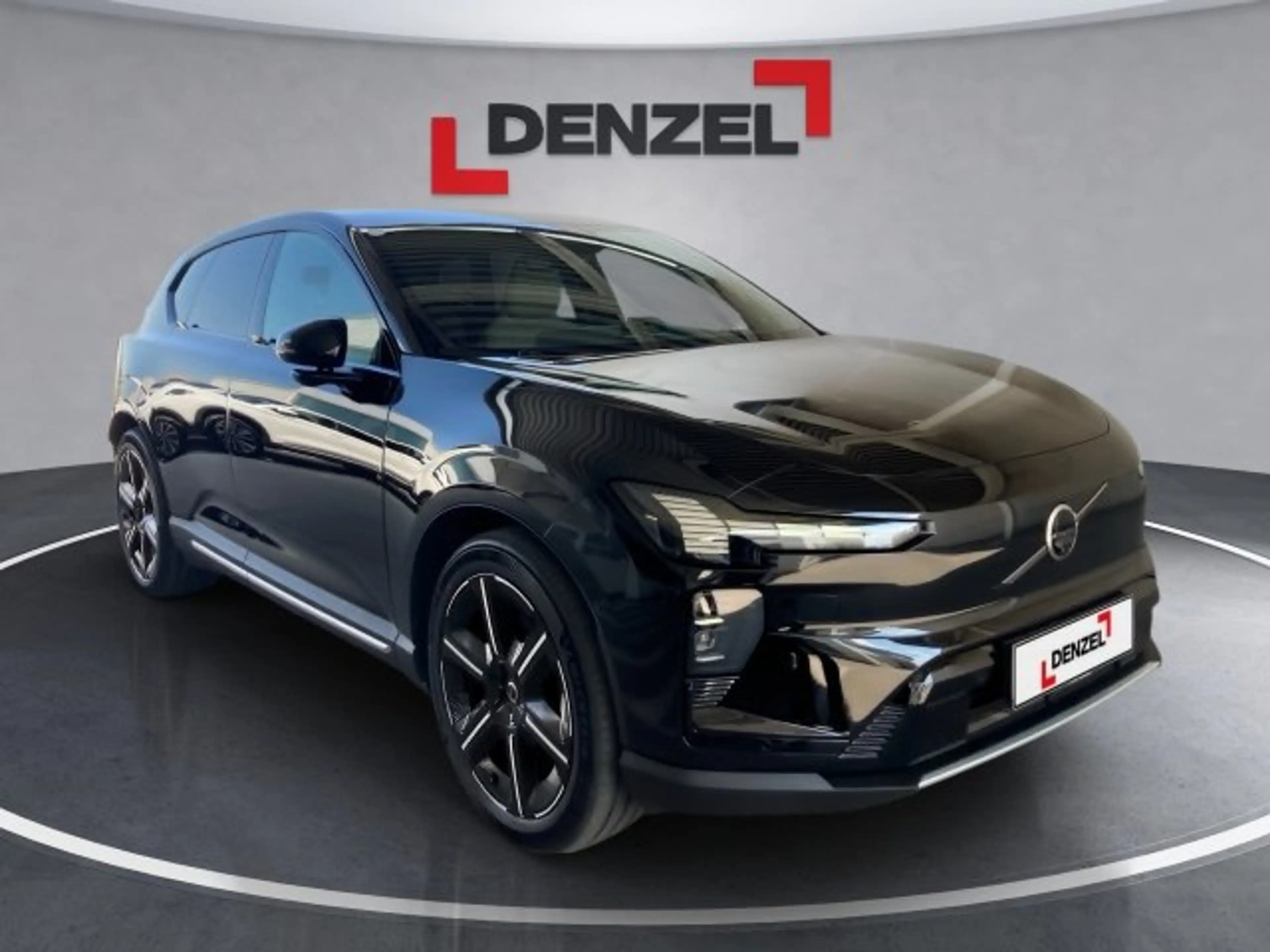 Volvo EX60 Ultra, P10 AWD Vollelektrisch — photo 4