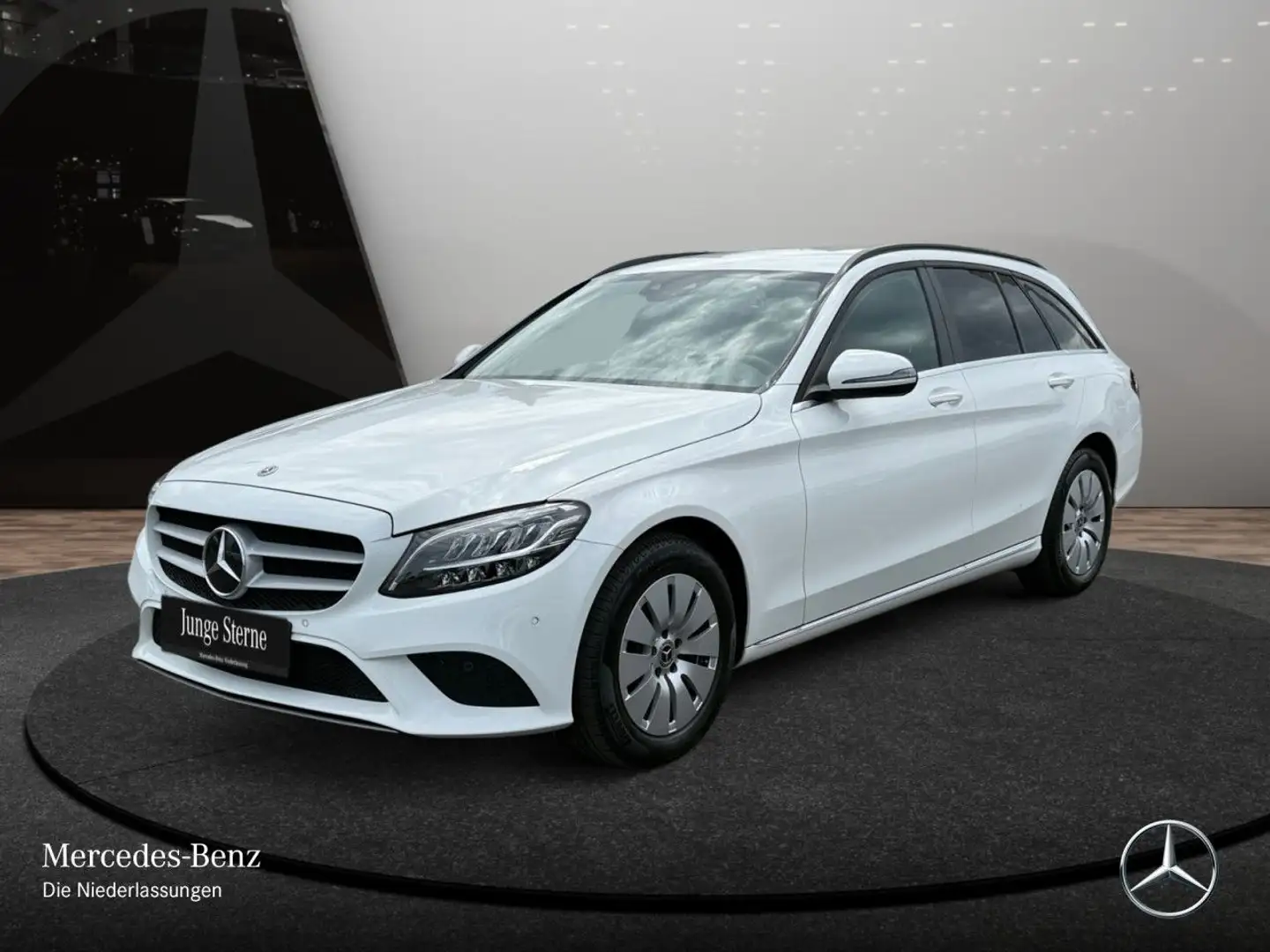 Mercedes-Benz C 180 d T LED+KAMERA+KEYLESS+9G Wit - 2