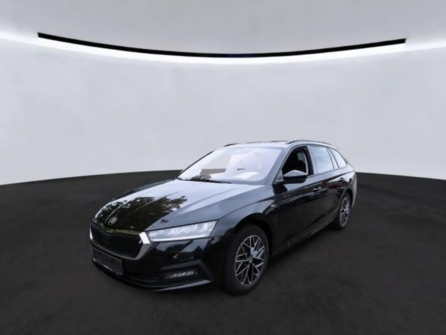 Skoda Octavia Combi 1.5 TSI CLEVER LD NAVI VIRTUAL AHK Negro - 2