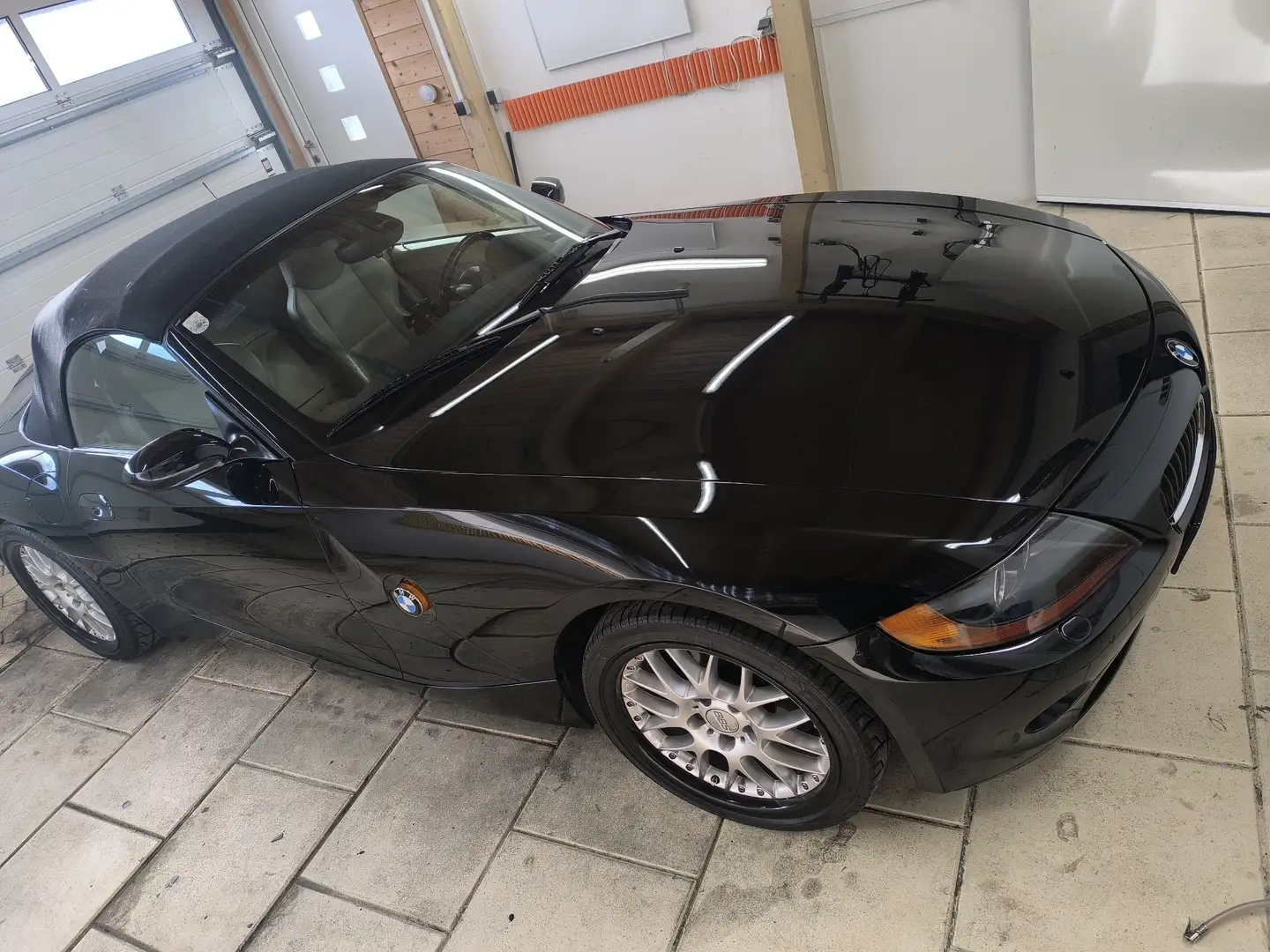 BMW Z4 roadster 2.2i Schwarz - 2