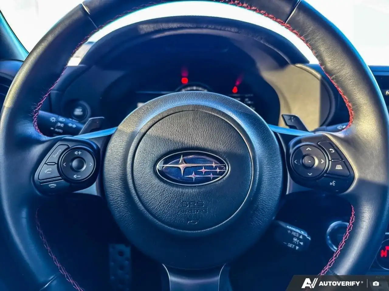 Subaru BRZ снимка Subaru BRZ