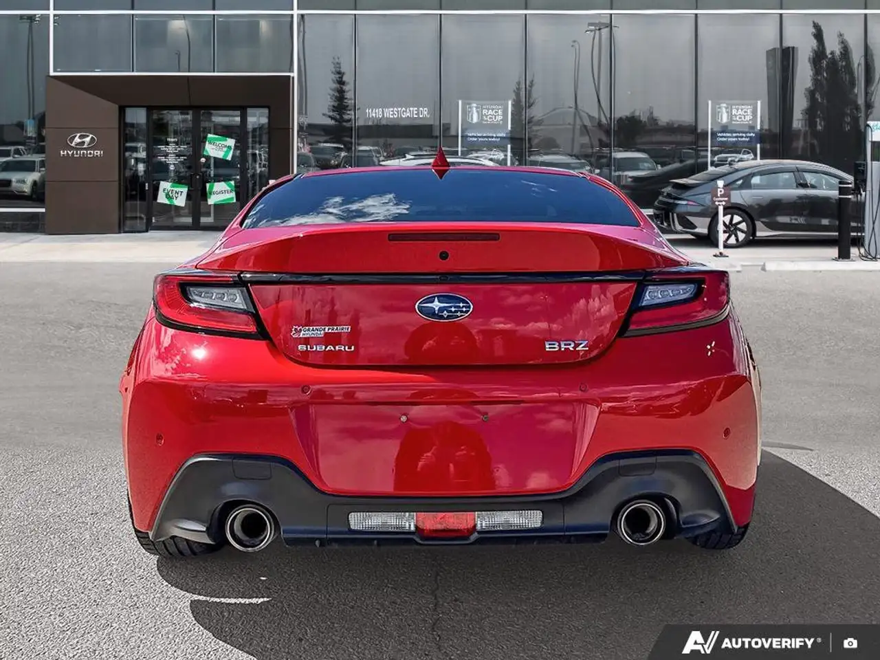 Subaru BRZ снимка Subaru BRZ