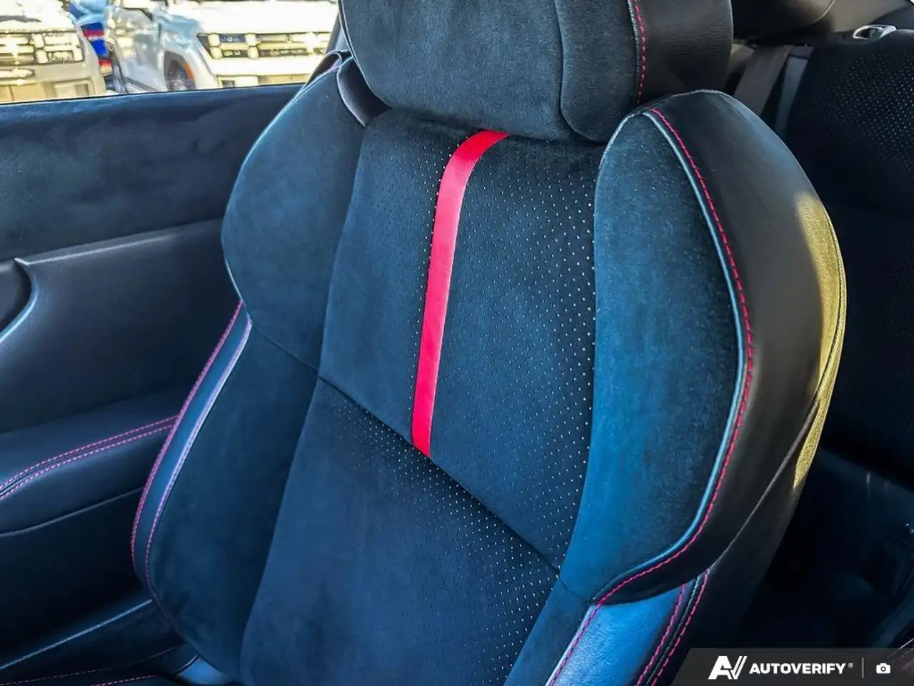 Subaru BRZ снимка Subaru BRZ