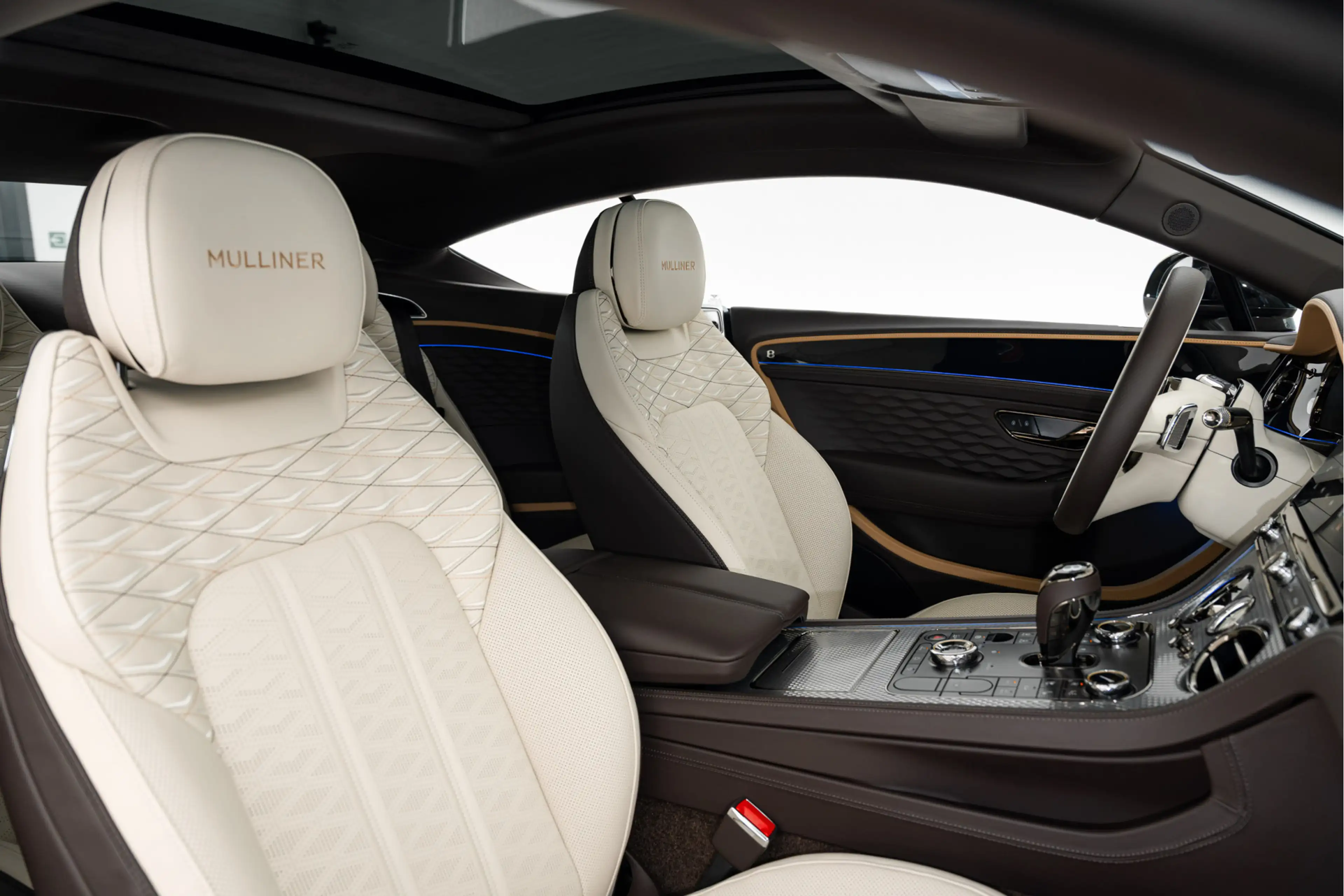 Bentley Continental GT Mulliner V8 Hybrid MY2026 — photo 8