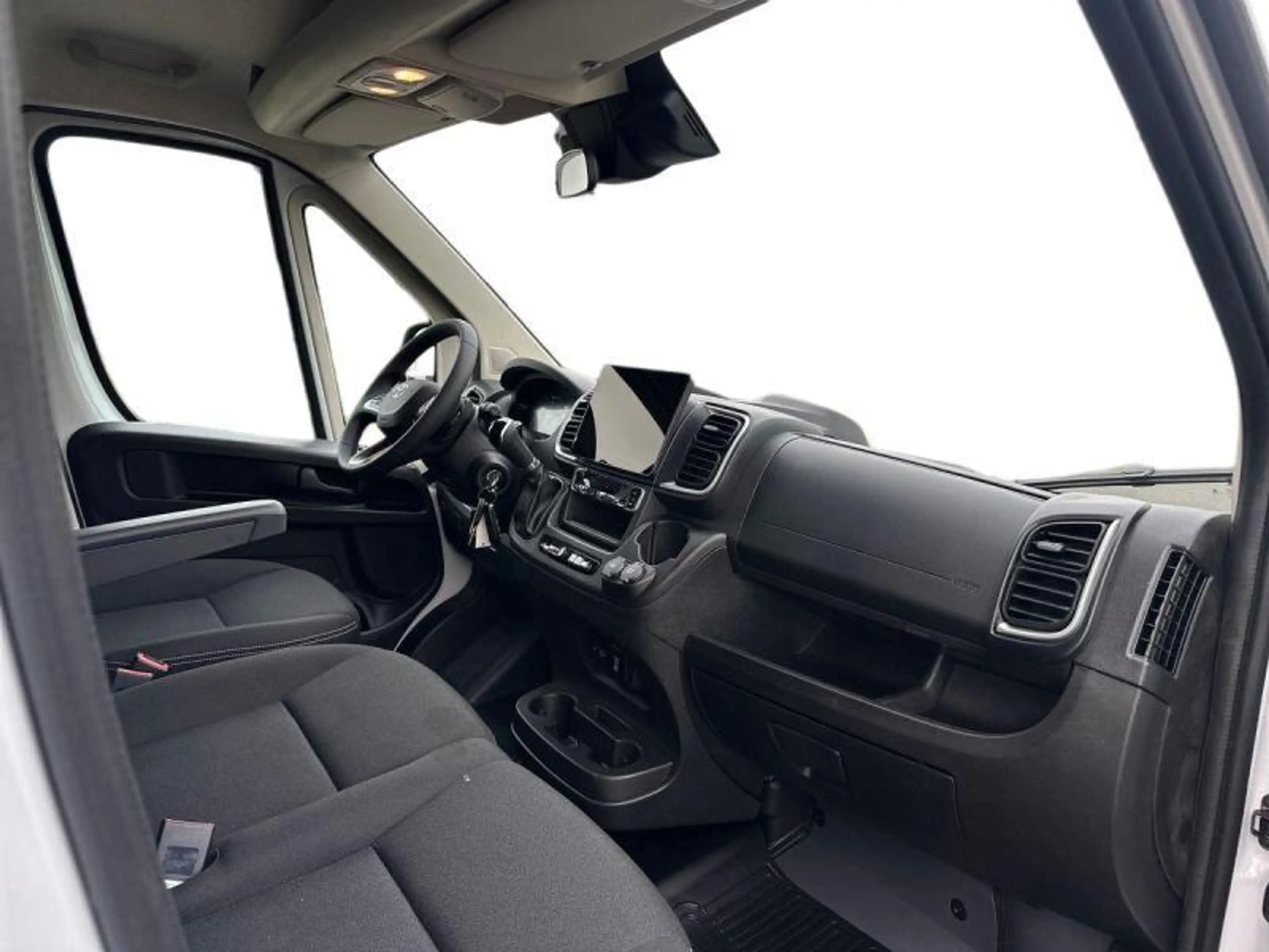Toyota Proace Max Chassis L3H1 Comfort Heavy + Meubelbak 44959 + BTW — photo 8