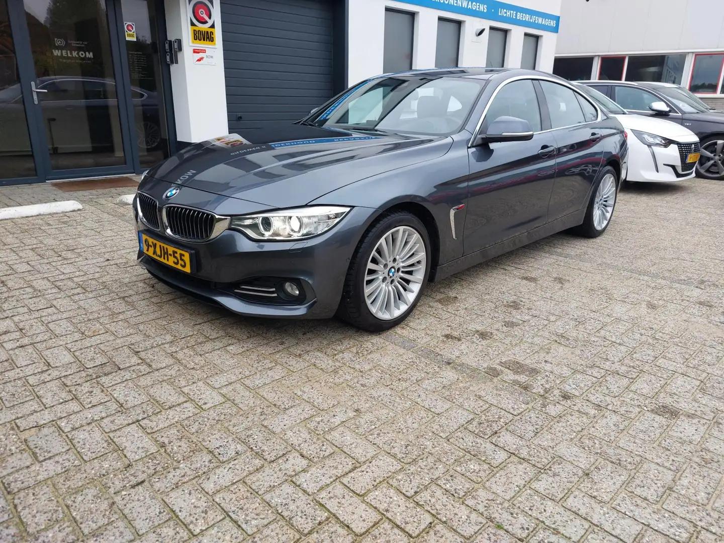 BMW 435 4-serie Gran Coupé 435i High Executive NAP Grijs - 2