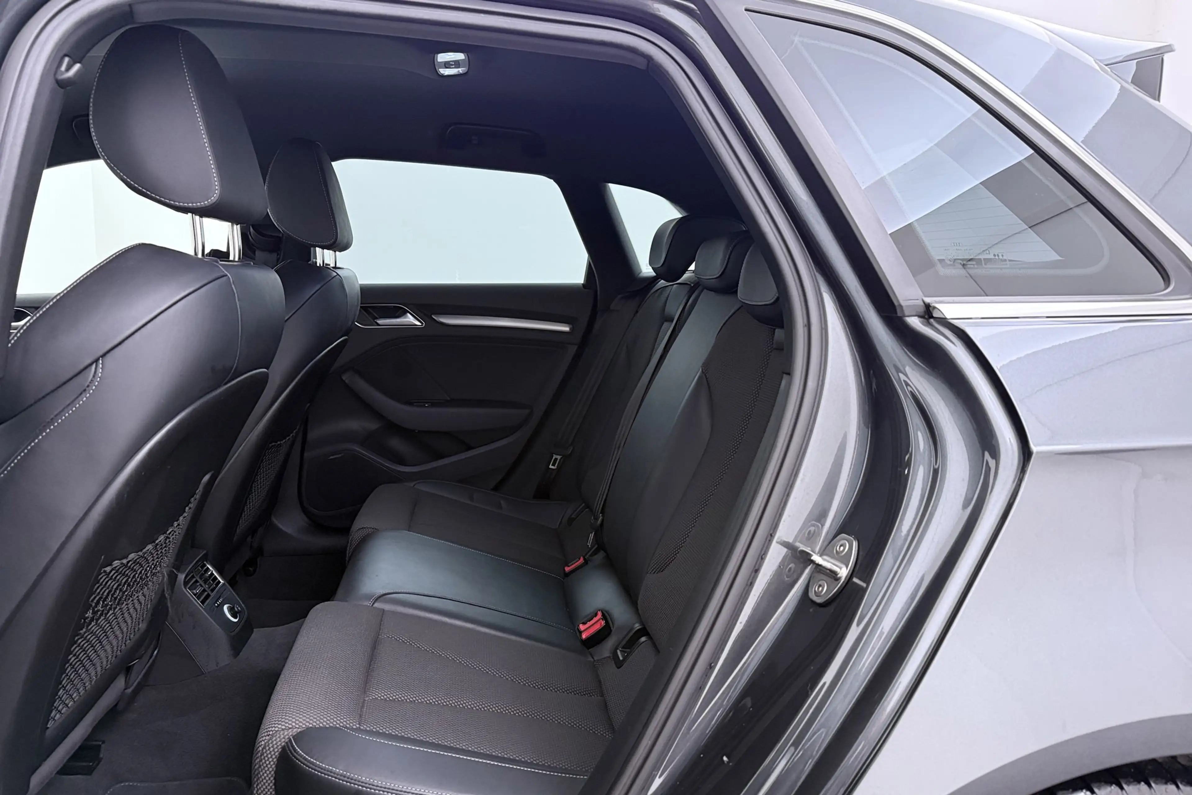 Audi A3 Sportback 1.5 TFSI S-Line Edition | Org NL | Facel — photo 16