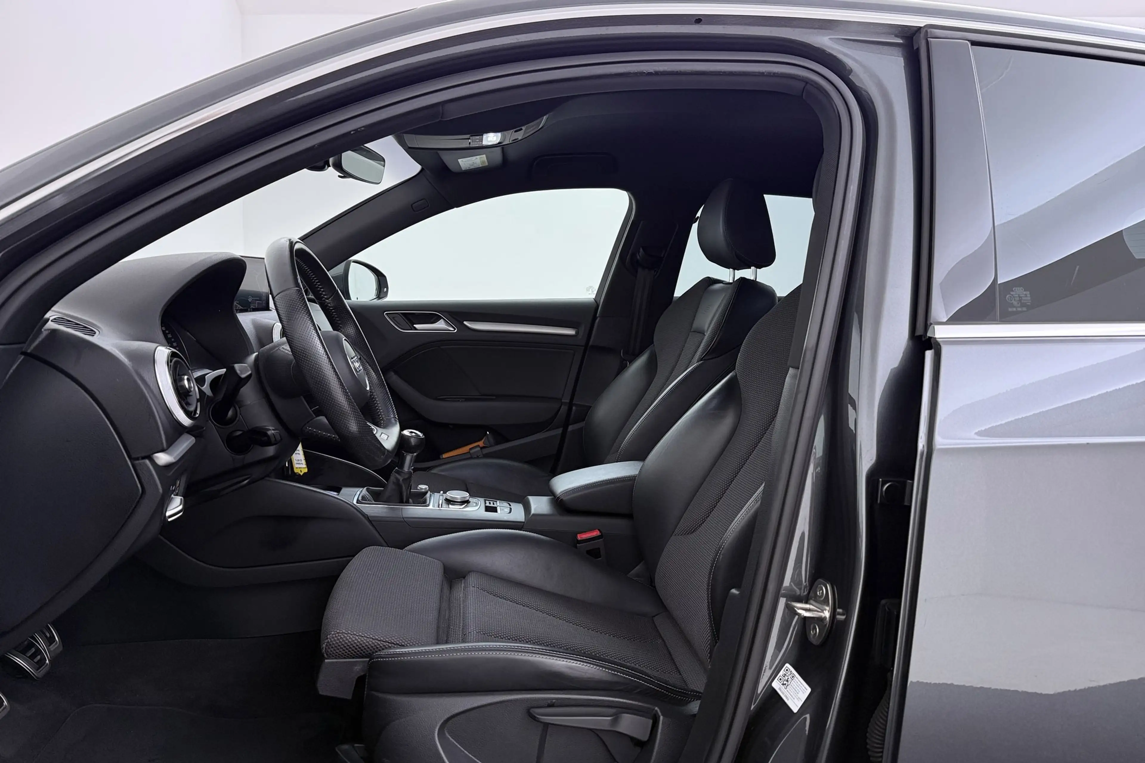 Audi A3 Sportback 1.5 TFSI S-Line Edition | Org NL | Facel — photo 3