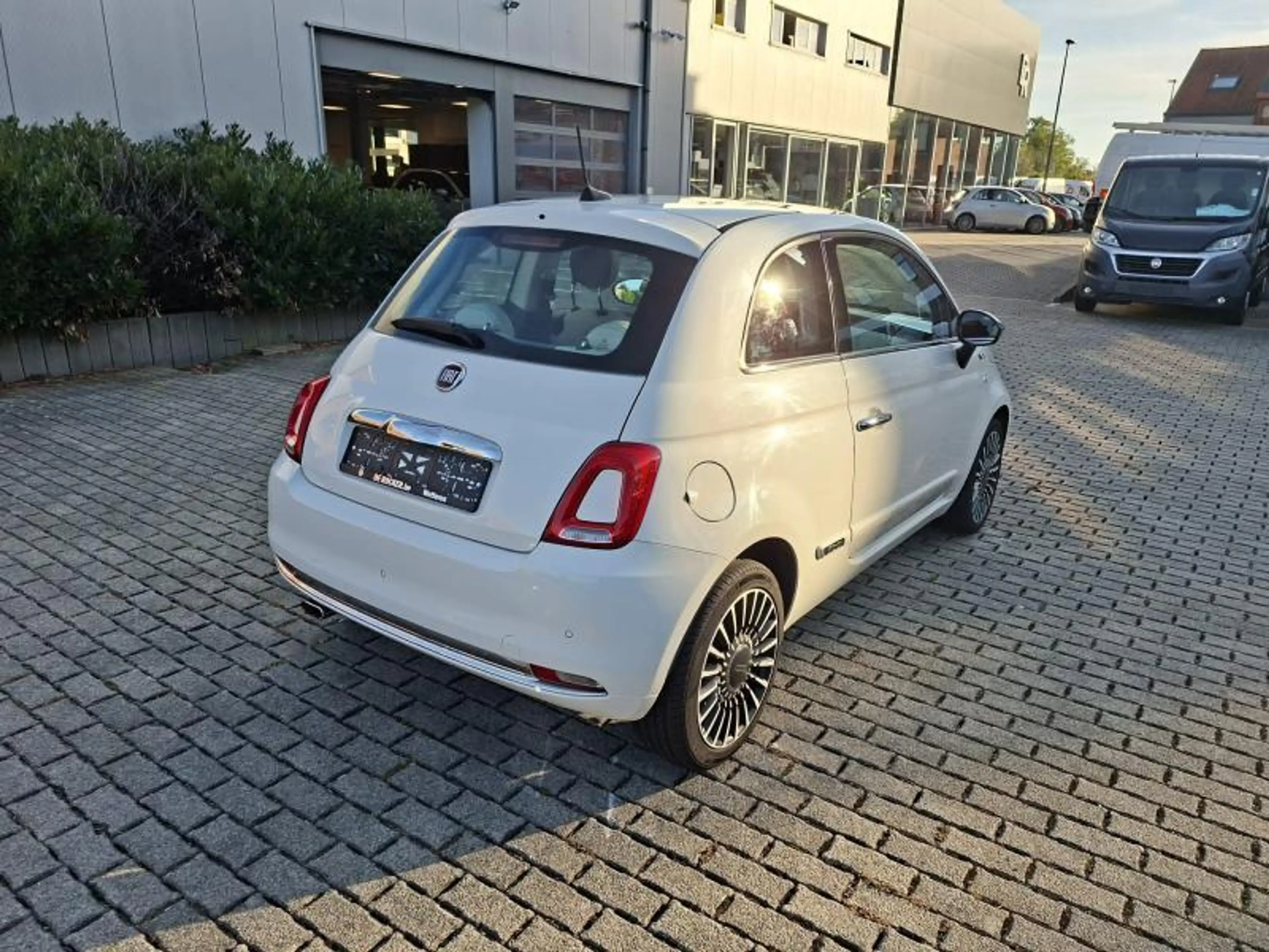 Fiat 500 Lounge — photo 4