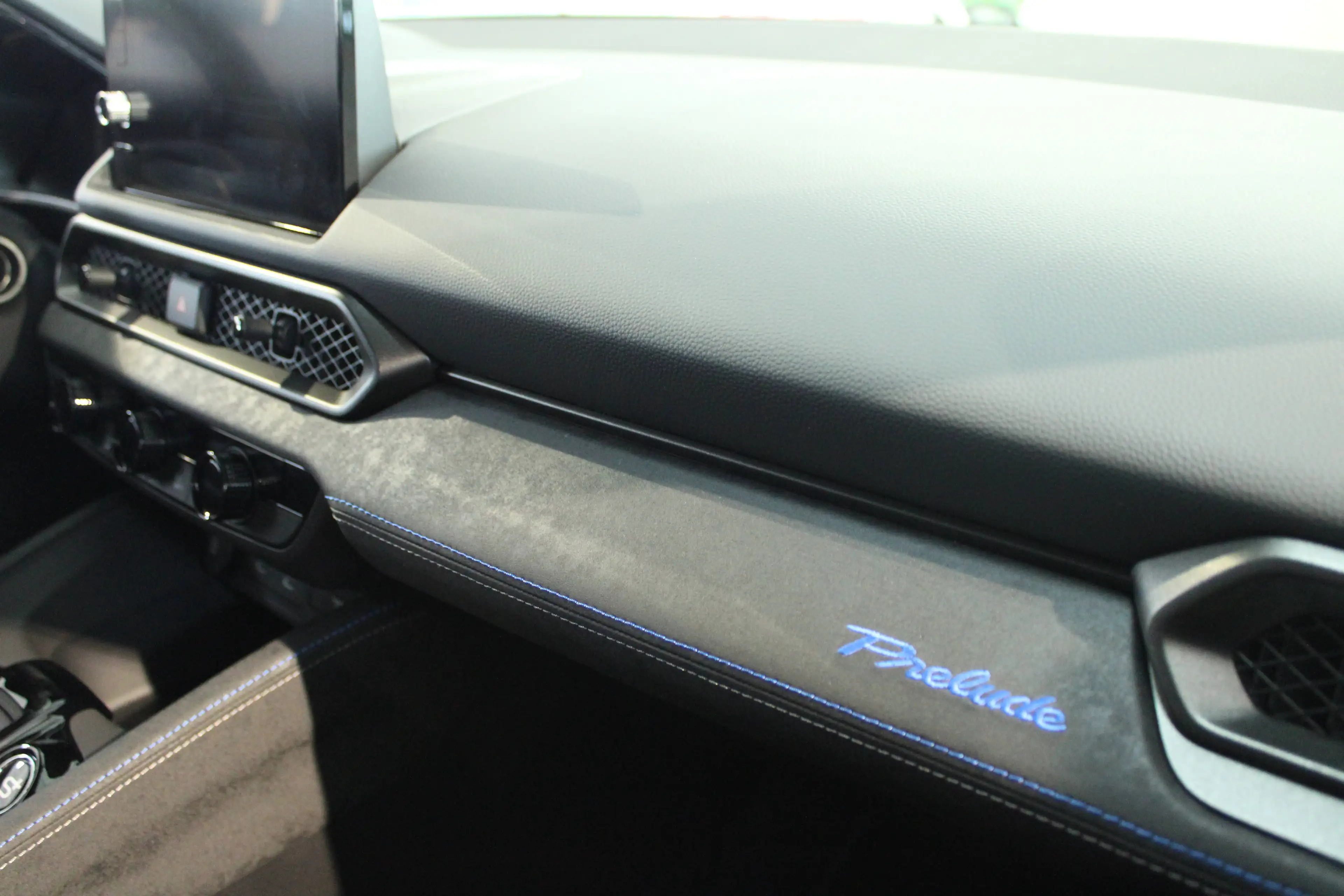 Honda Prelude 2.0 i-MMD e:HEV Advance *BLACK-Paket* — photo 9