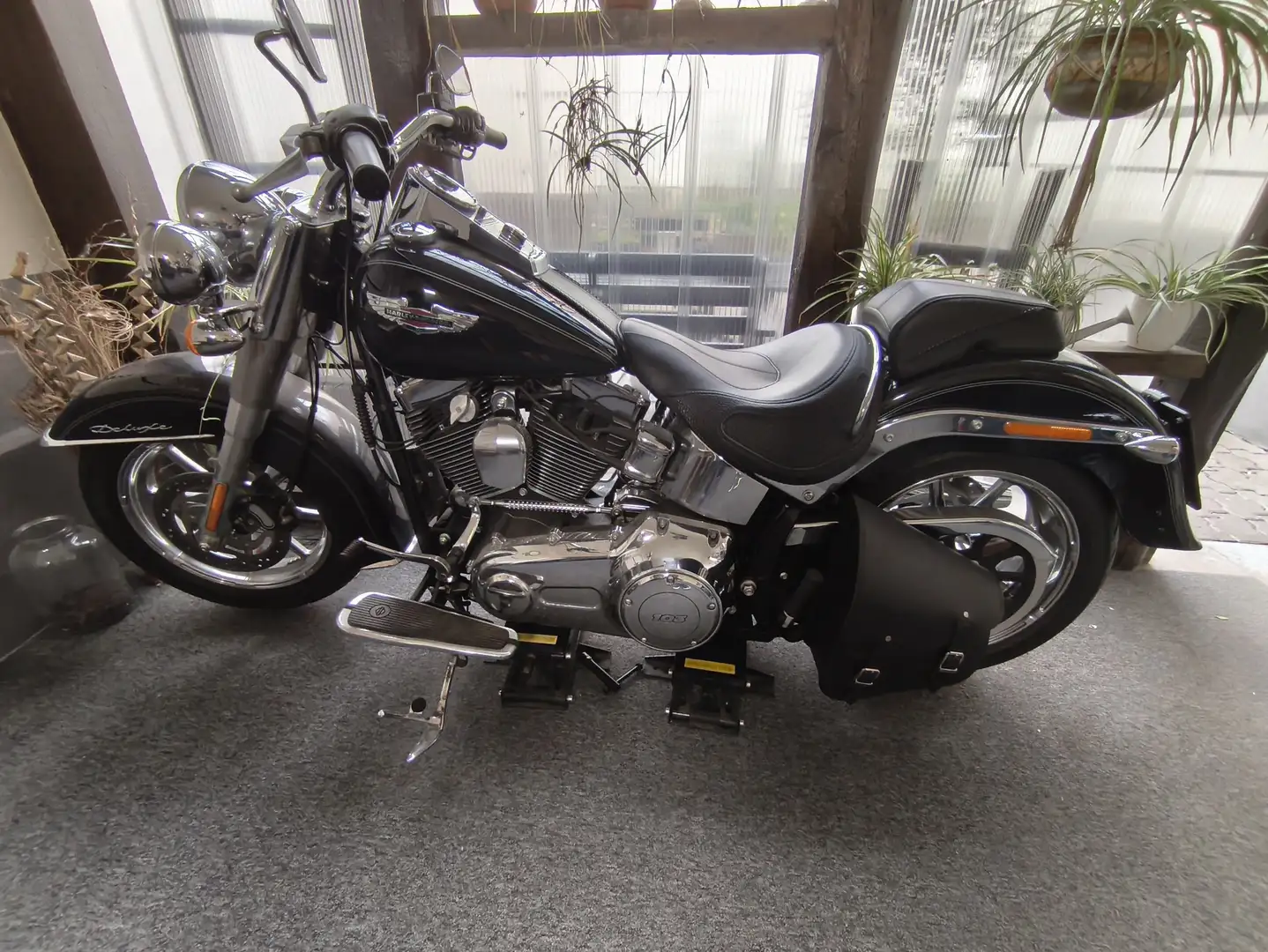 Harley-Davidson Softail FLSTN Softail Deluxe erst 2050 km! Czarny - 2