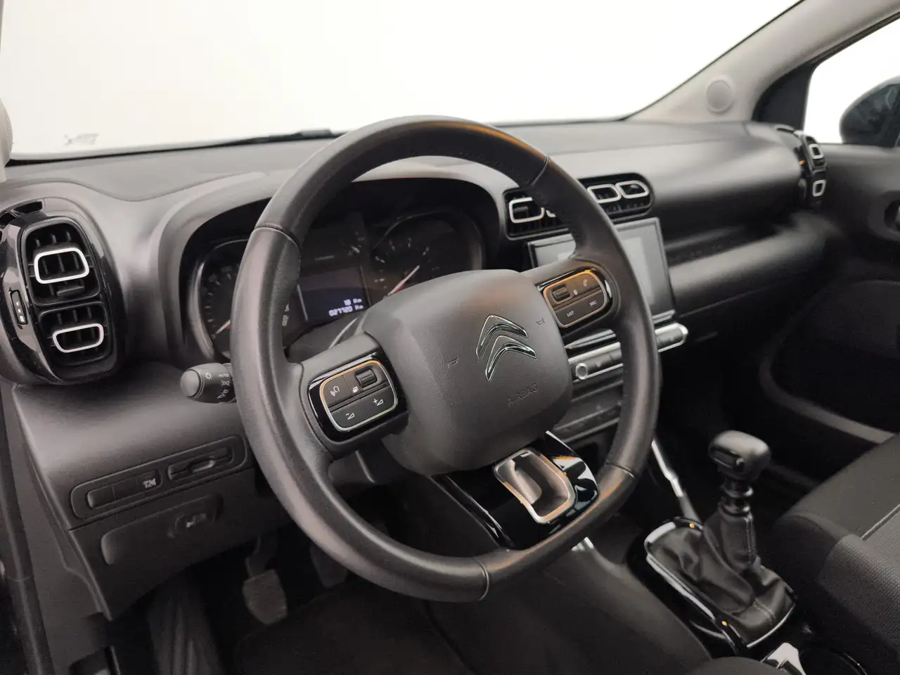 Citroen C3 Aircross 1.2 PureTech Feel 10