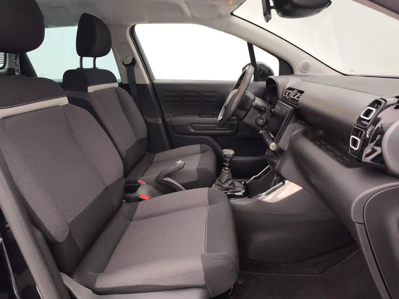 Citroen C3 Aircross 1.2 PureTech Feel 28