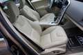 Volvo XC60 Summum AWD 1-Hand Braun - thumbnail 16