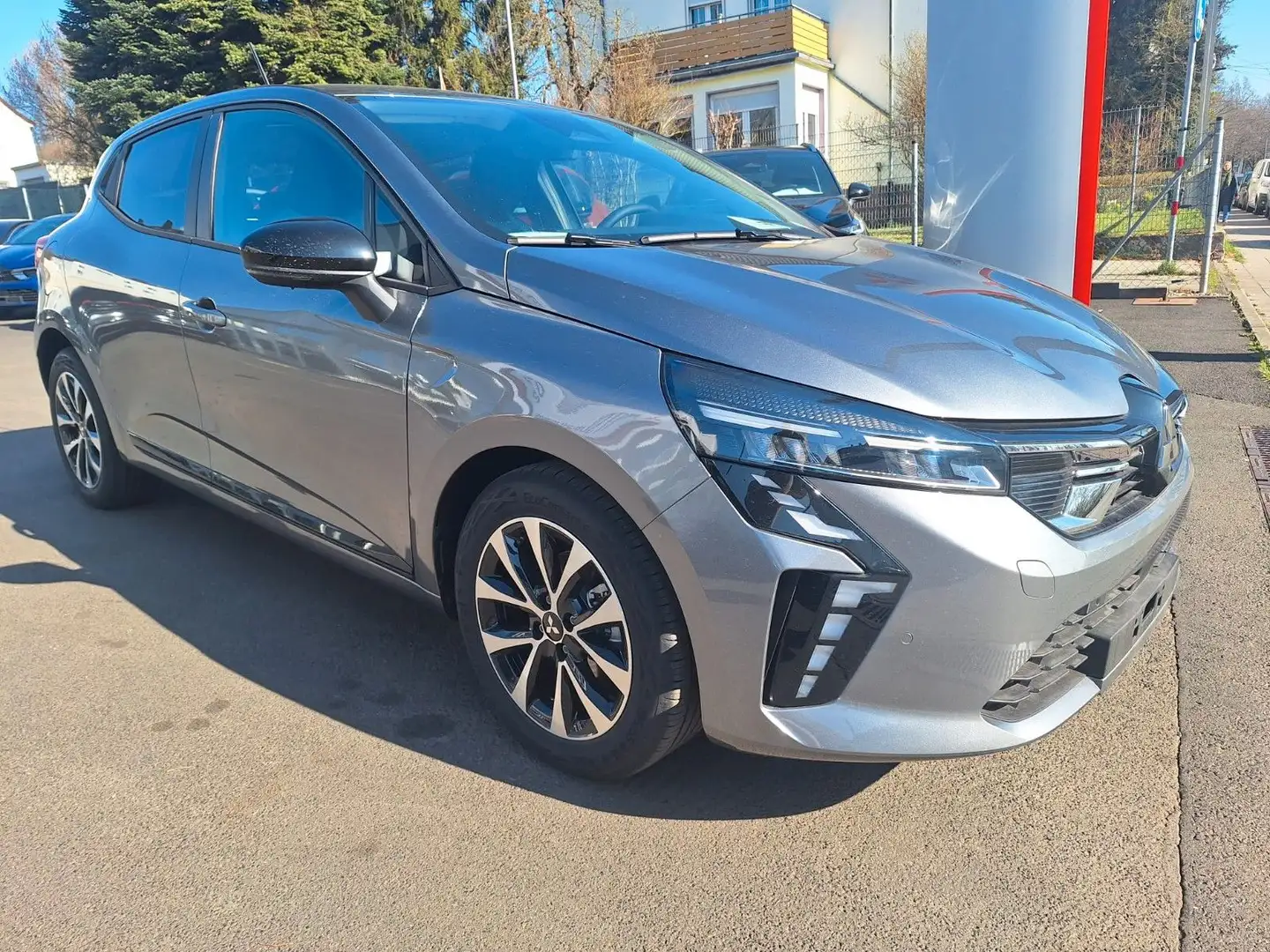 Mitsubishi Colt PLUS 1.0 Benziner 5-Gang Černá - 2