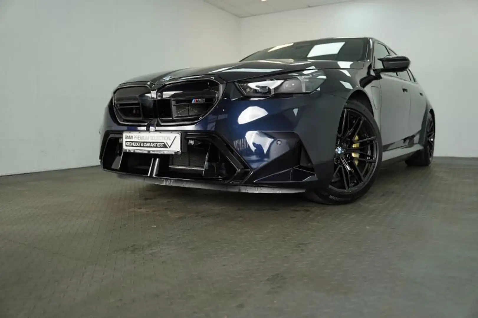 BMW M5 G90 *Carbon-Keramik*AHK*ACC*B&W HiFi* Schwarz - 2