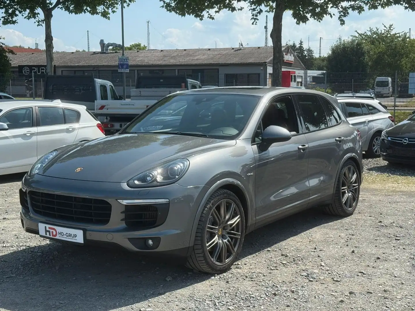 Porsche Cayenne S Diesel*PANORAMA*LEDER*MEMROY*LED* Gris - 1