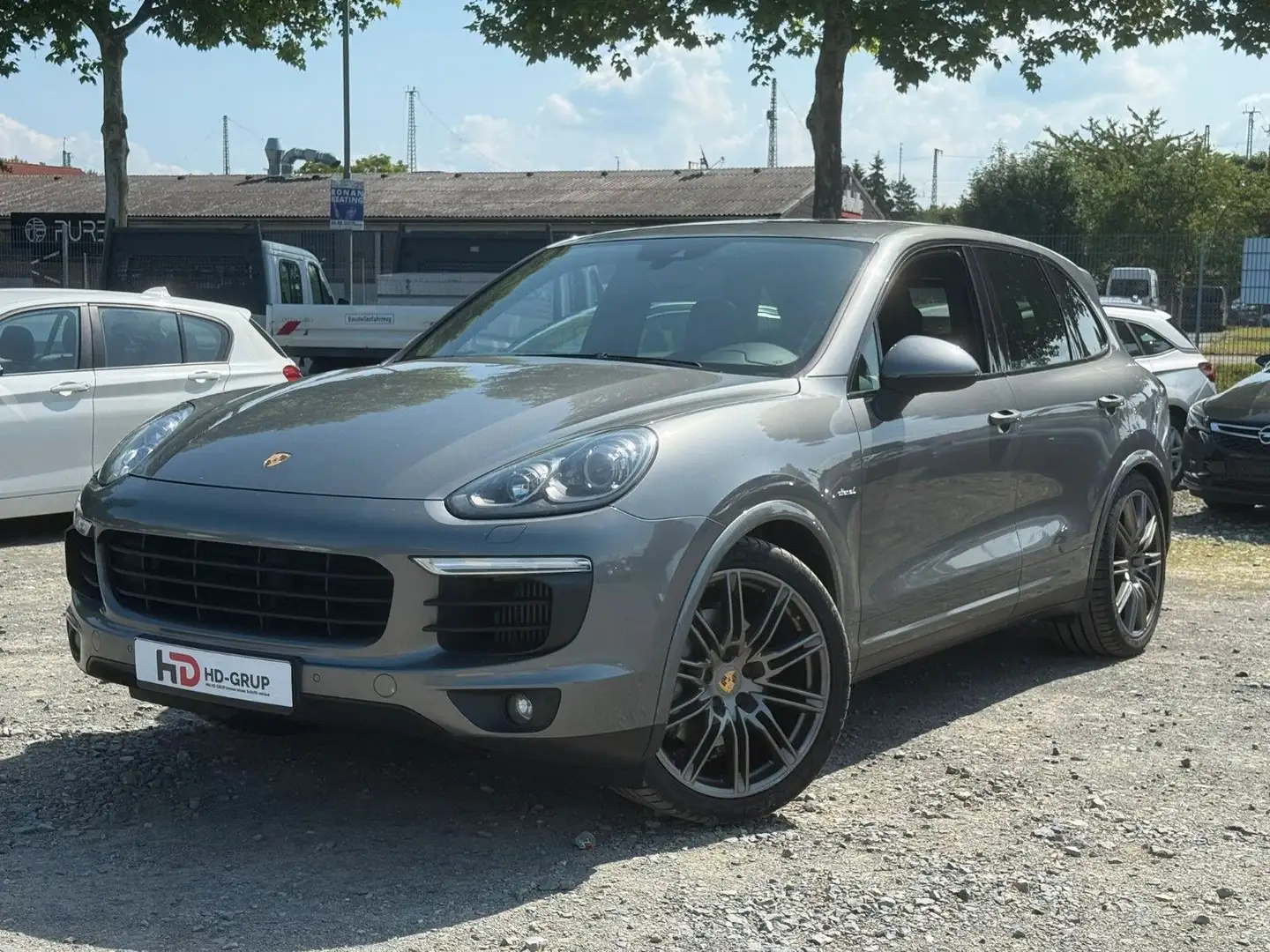 Porsche Cayenne S Diesel*PANORAMA*LEDER*MEMROY*LED* Gris - 2