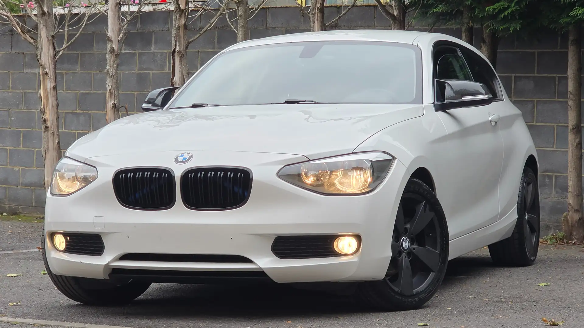 BMW 114 114i / Clim / Jantes / Garantie / Wit - 1