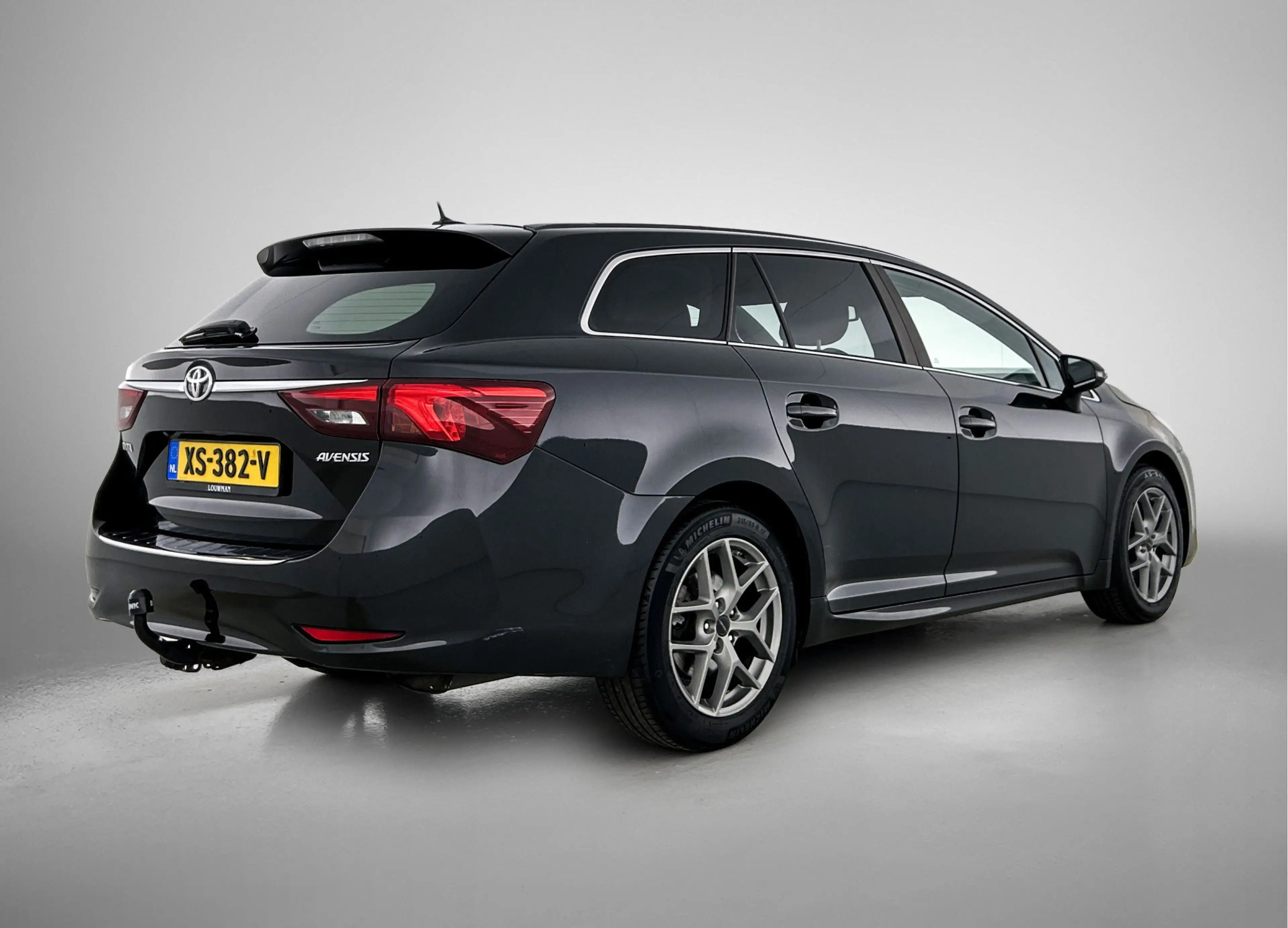 Toyota Avensis Touring Sports 1.8 VVT-i Executive Business | Trek — photo 2