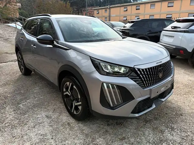 Peugeot 2008 1200 PURETECH ALLURE 100CV CARPLAY VETRI SCURI"17