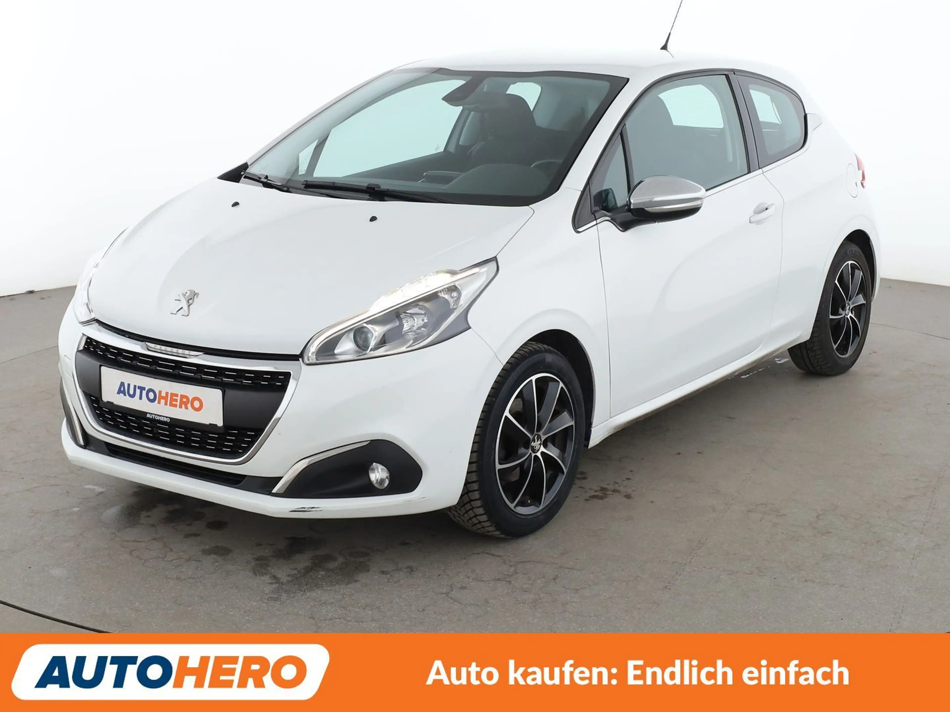 Peugeot 208 1.2 PureTech Allure*TEMPO*PDC*SHZ*KLIMA*