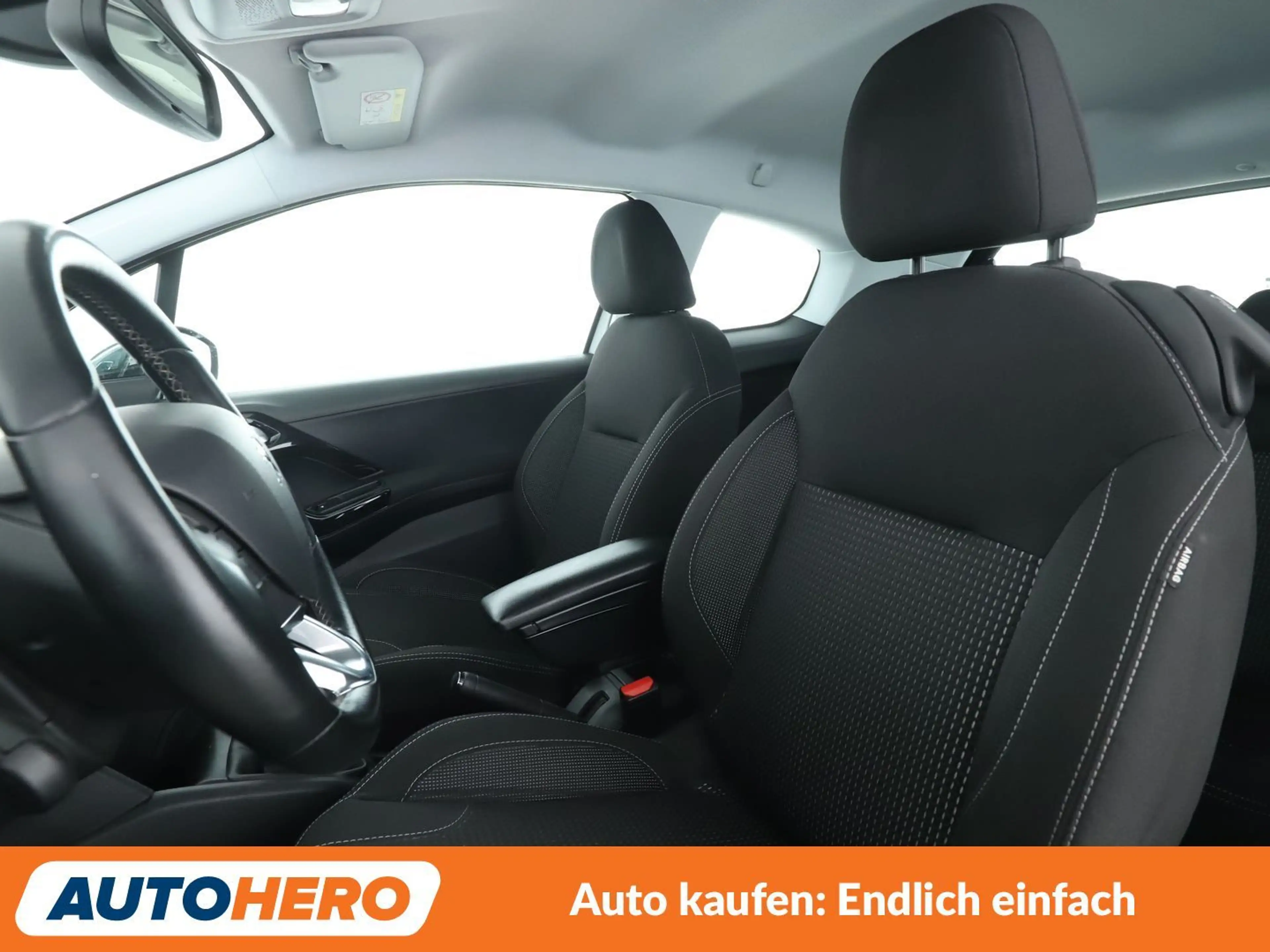 Peugeot 208 1.2 PureTech Allure*TEMPO*PDC*SHZ*KLIMA* — photo 10