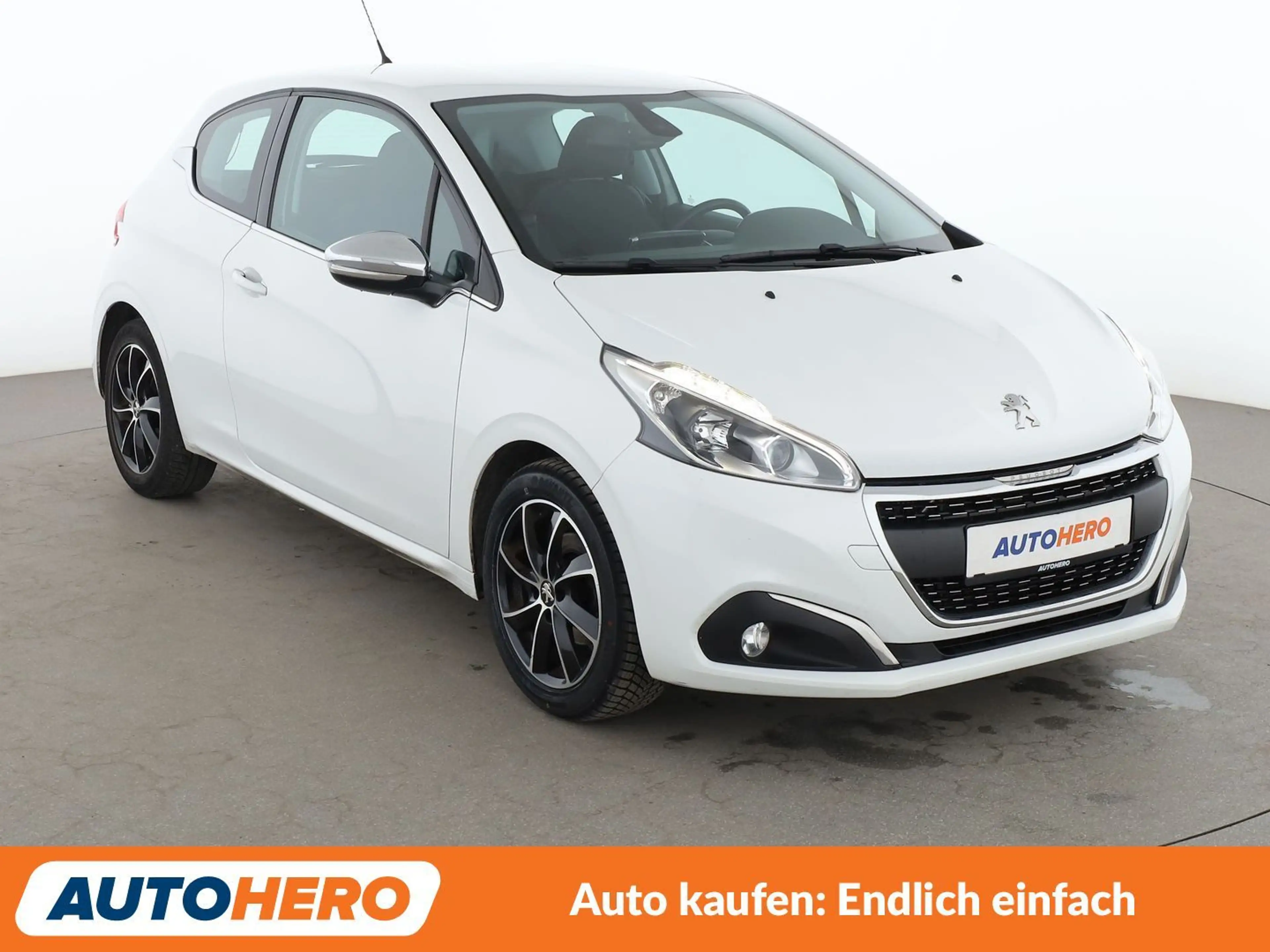 Peugeot 208 1.2 PureTech Allure*TEMPO*PDC*SHZ*KLIMA* — photo 8