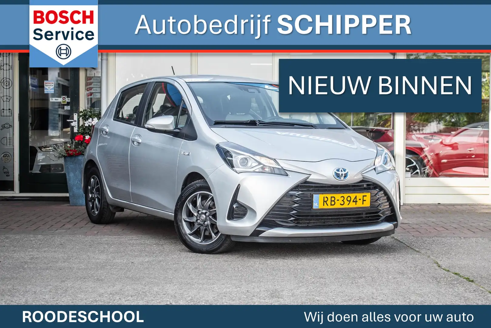 Toyota Yaris 1.5 Hybrid Aspiration Grau - 1