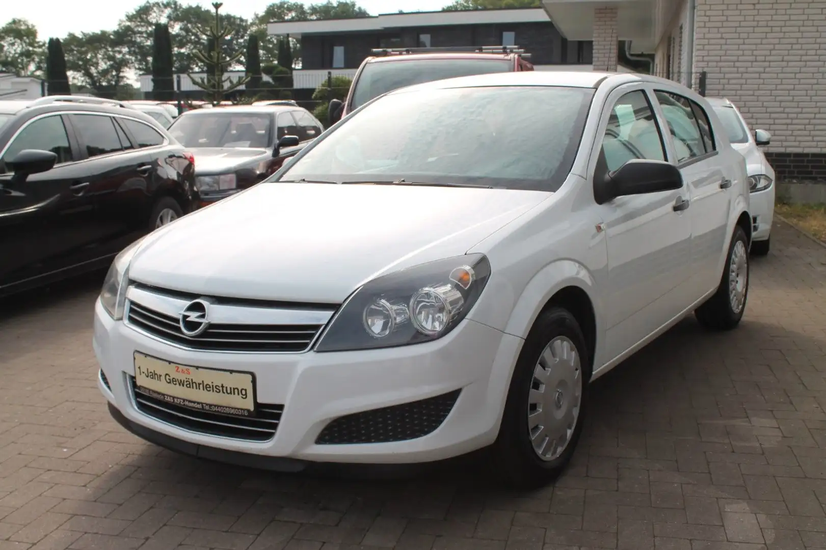 Opel Astra H Lim. Basis *TÜV-NEU*1-Hand* Weiß - 1